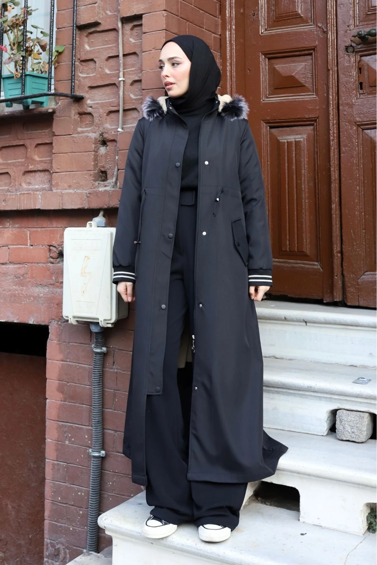 Çıkarılabilir Kapüşonlu İçi Kürklü Kışlık Tam Boy Uzun Pardesü Mont Kaban