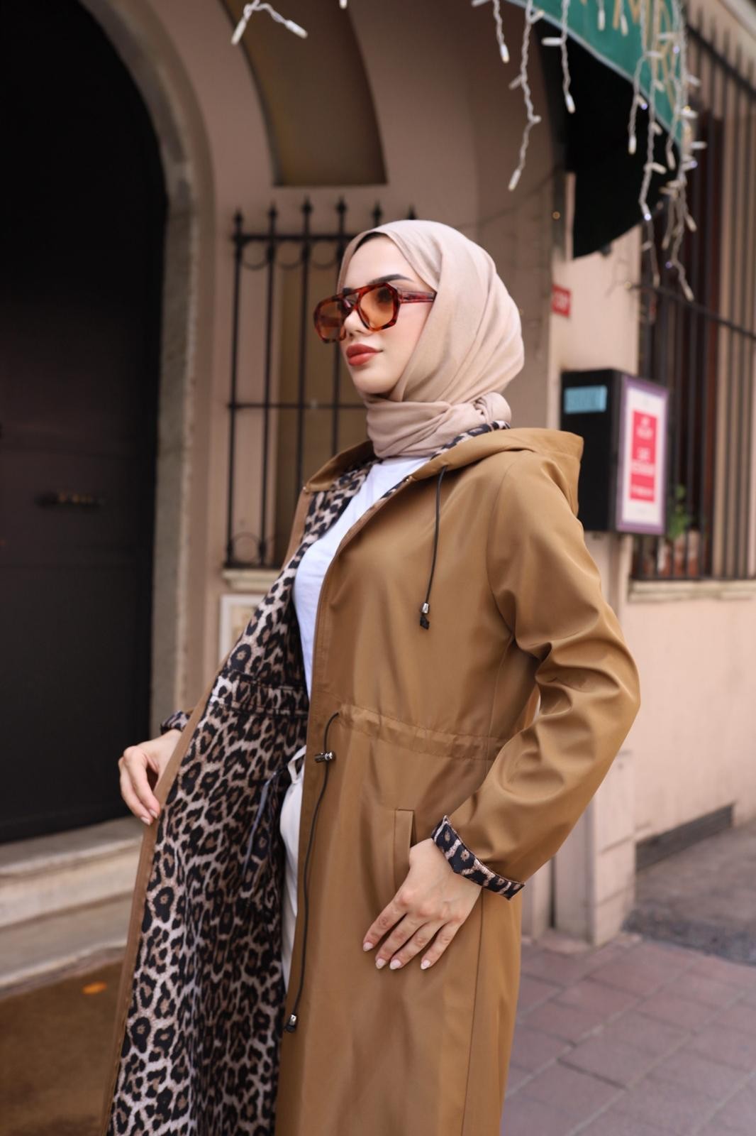  Büyük Beden İçi Leopar Desenli Trençkot