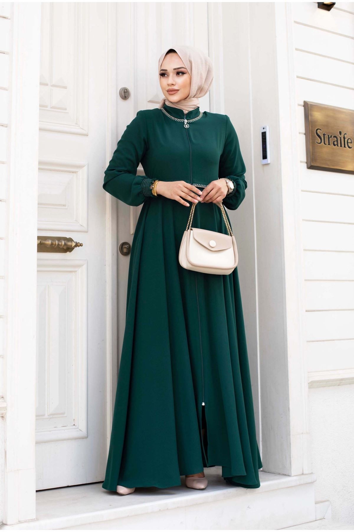Beli Çizgi Detaylı Mevlana Model Tesettür Ferace