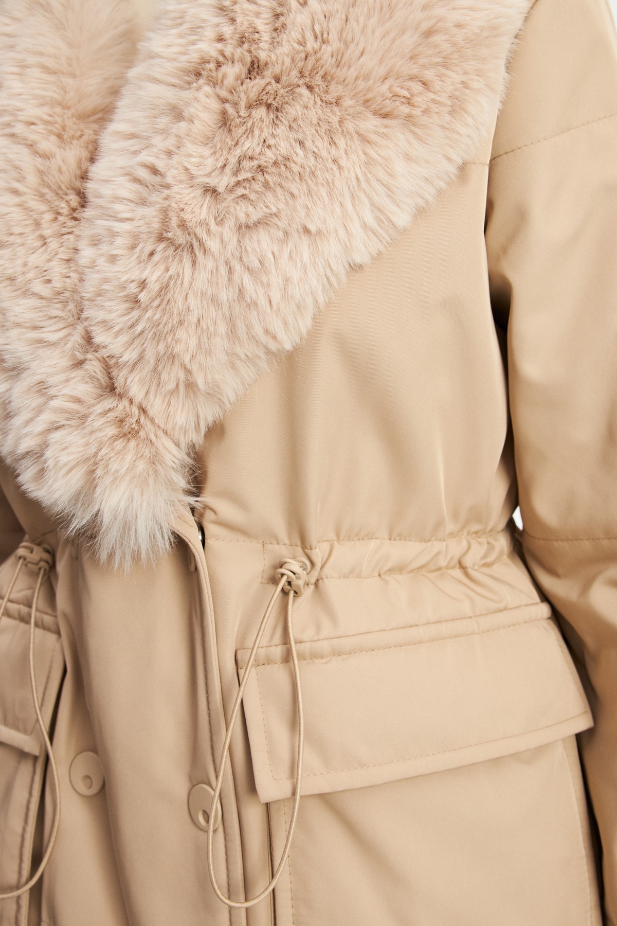 ŞAL YAKA KÜRKLÜ PARKA 5799