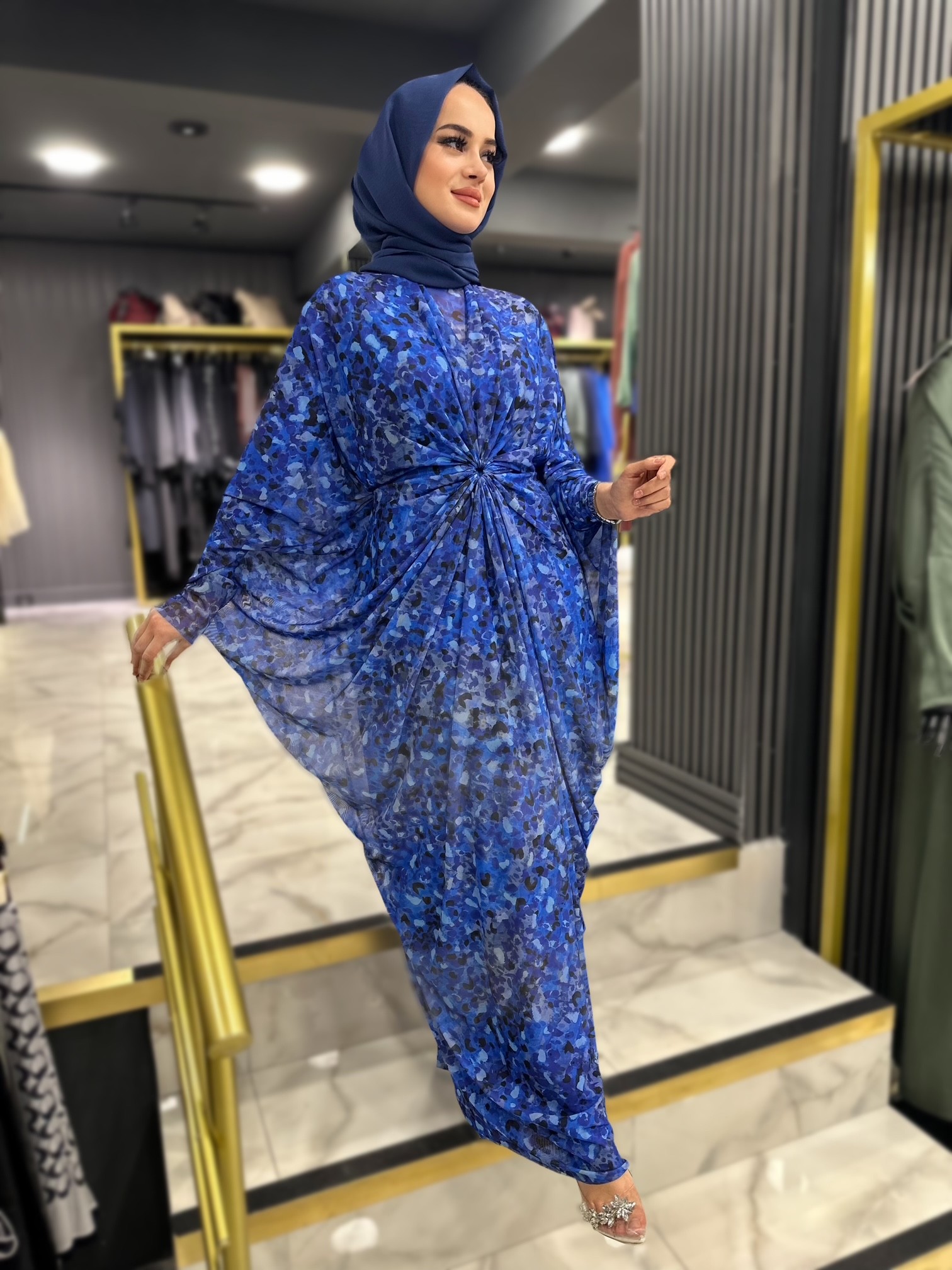 HİLAL OĞUZKAN GÖĞÜS ALTI BÜZGÜLÜ TÜL ELBİSE 9143