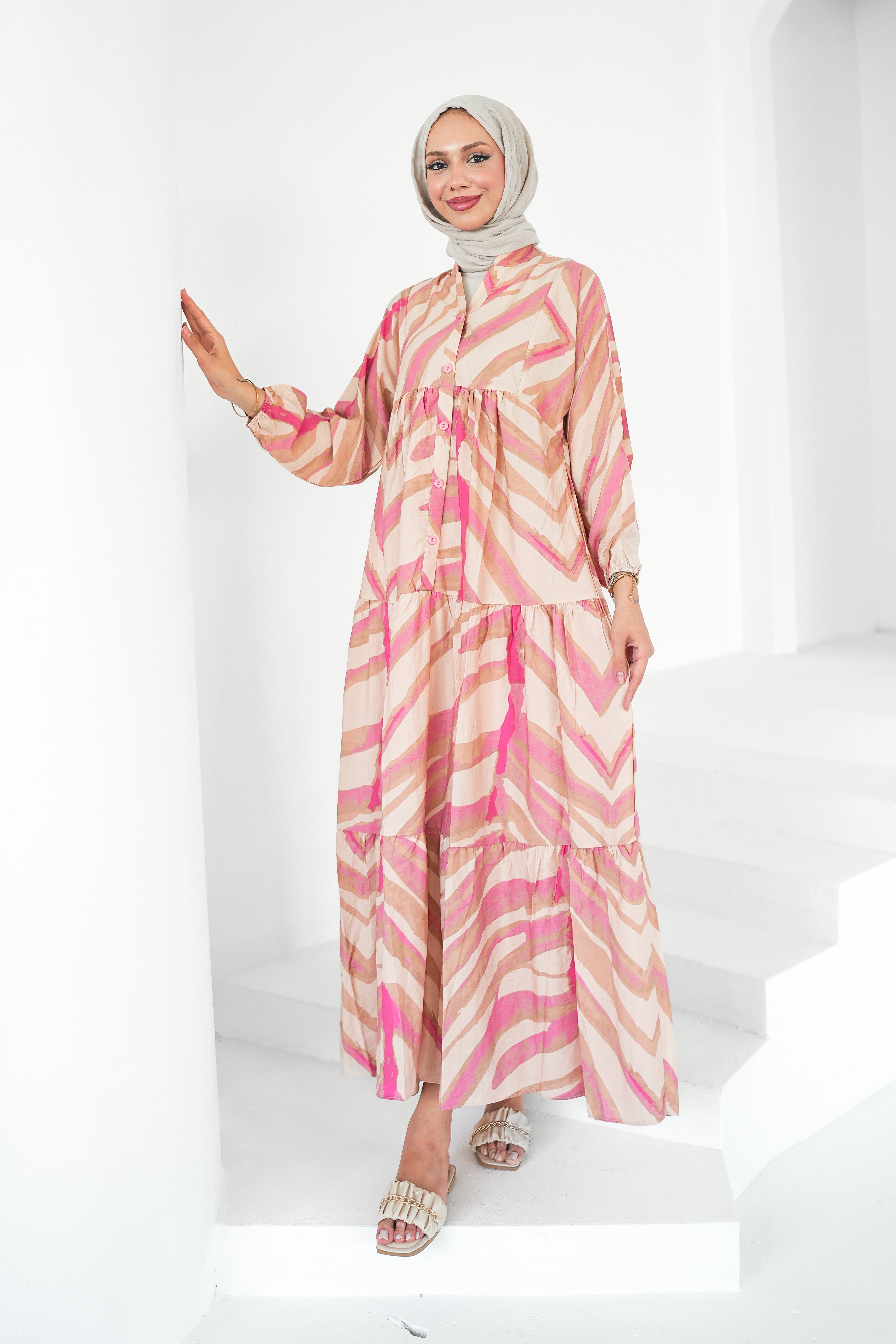PEMBE