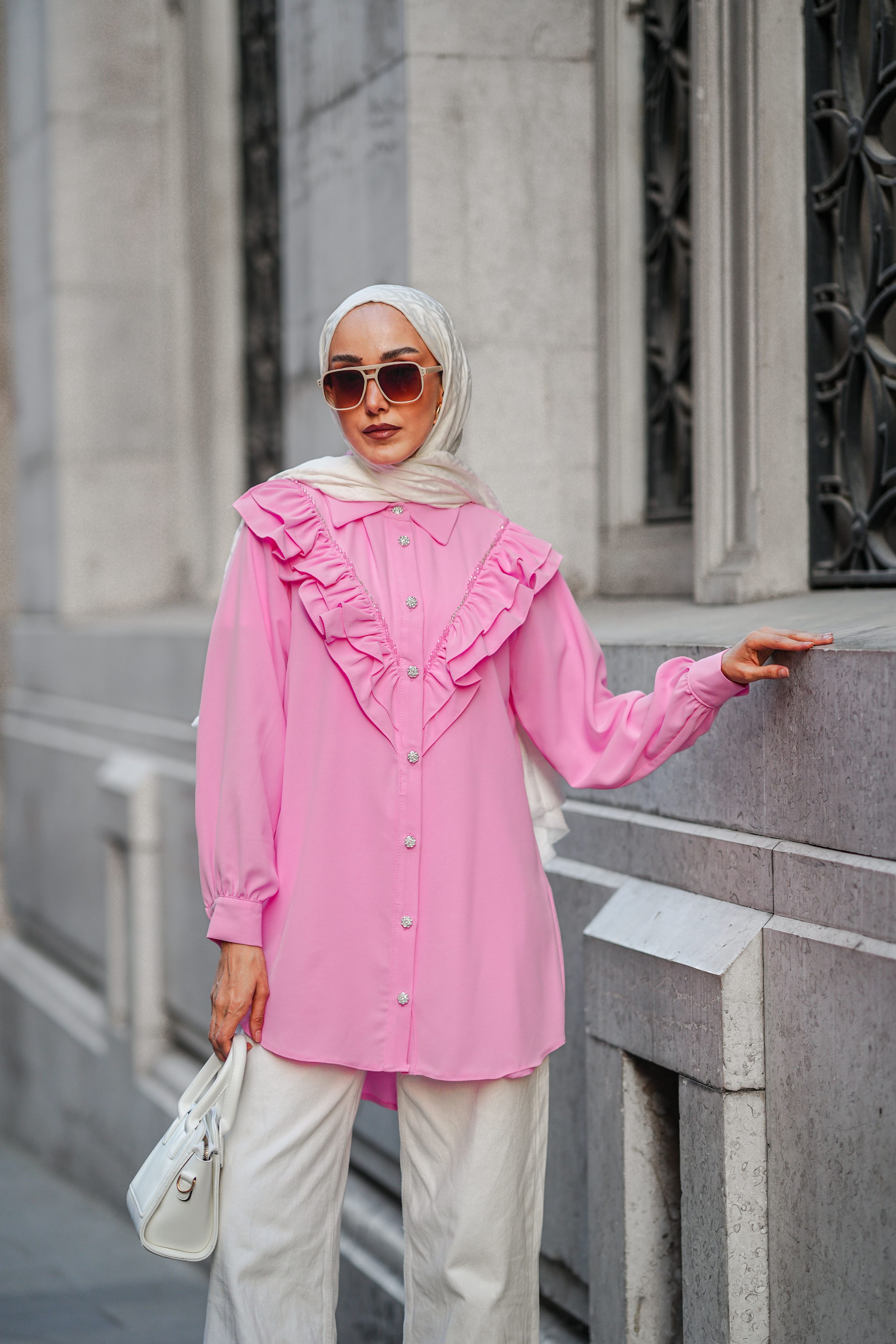 PEMBE