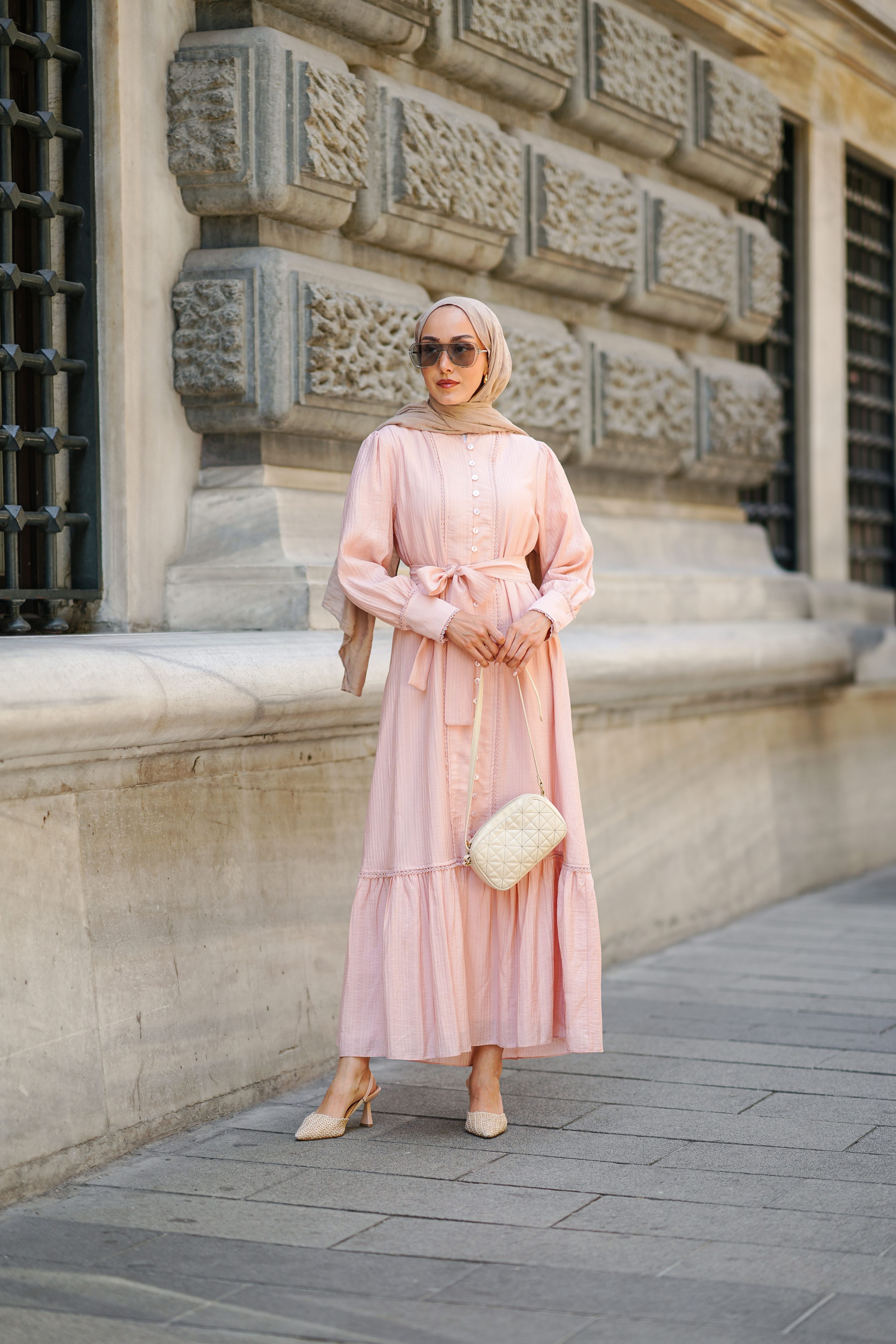 PEMBE