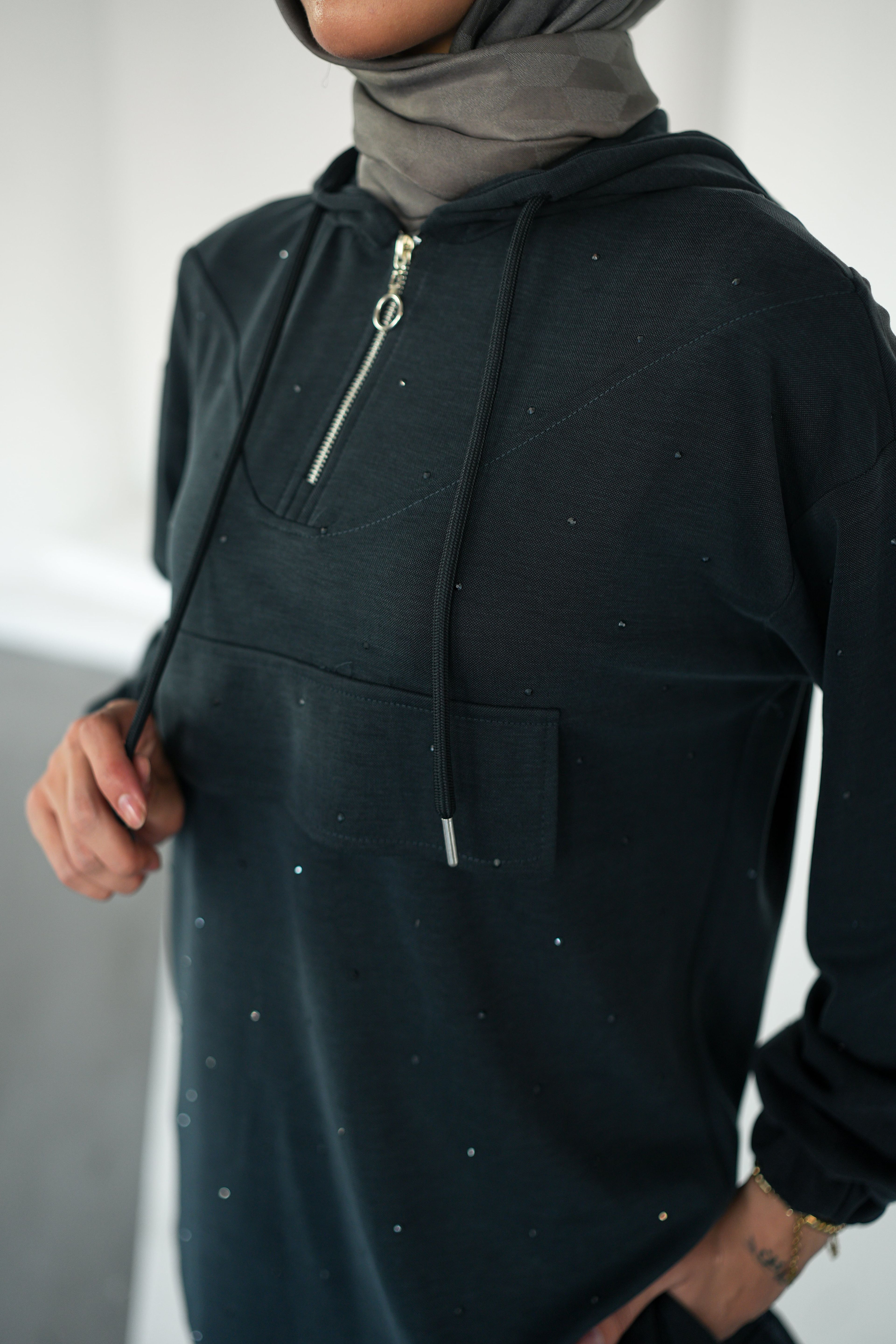 TAŞ DETAYLI TAKIM