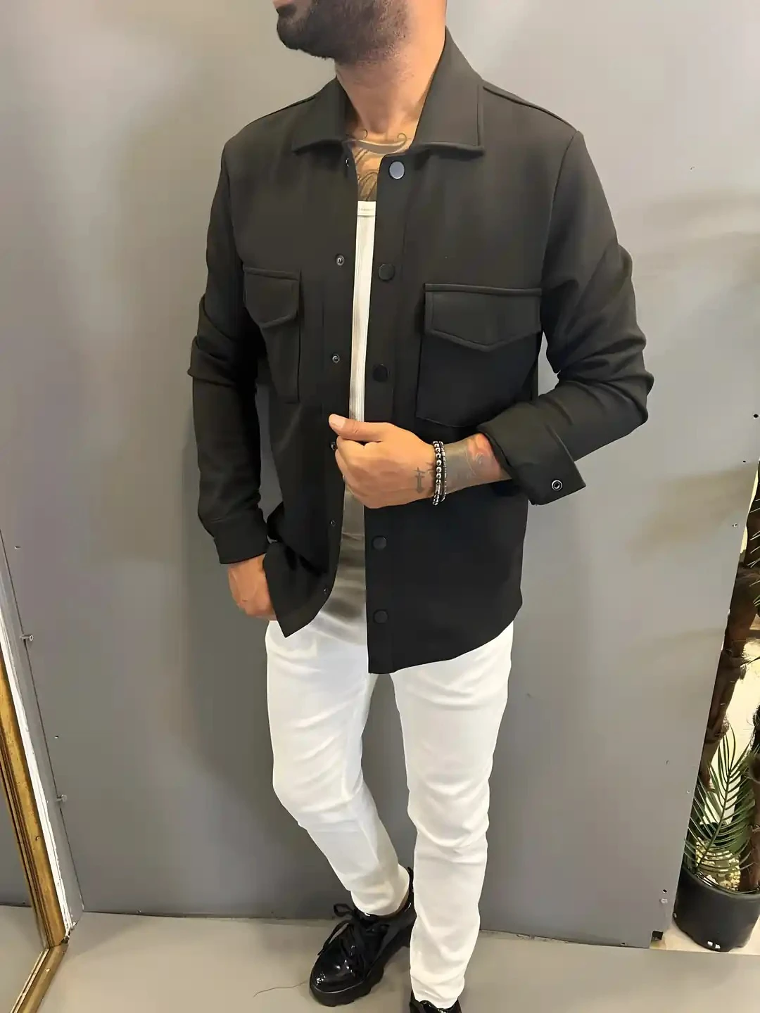 Erkek Mevsimlik Siyah Cepli Ckt Gömlek 