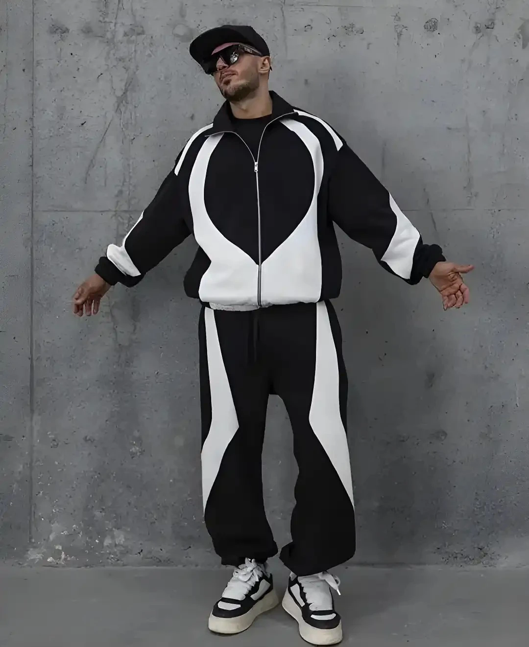 Erkek Siyah Beyaz Eşofman Takımı