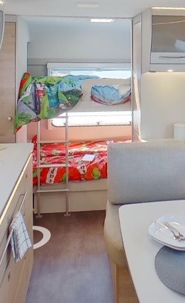 DETHLEFFS Nomad 560 FMK Karavan Yatağınıza Tam Uyumlu Lastikli Çarşaf ve Yastık Kılıfı