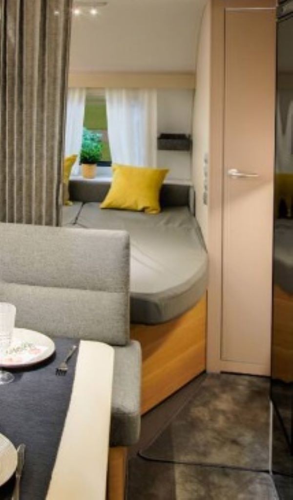 Adria Adora 613 PK  Karavan Yatağınıza Tam Uyumlu Lastikli Çarşaf ve Yastık Kılıfı