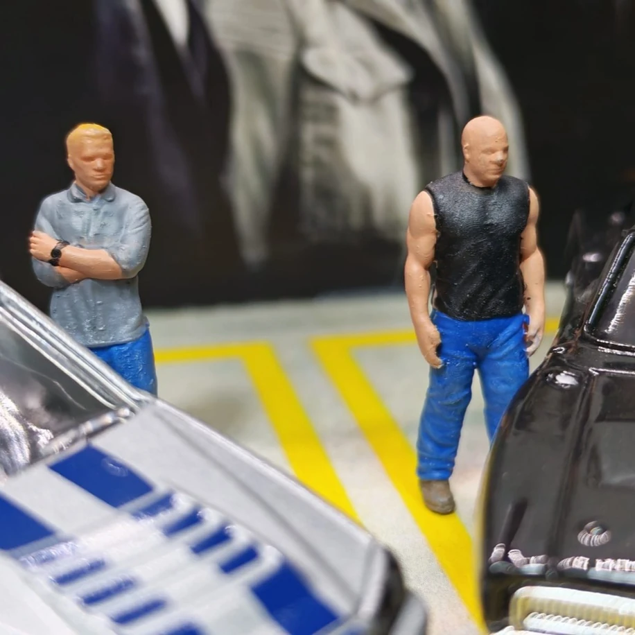 1/64 Ölçekli El Boyaması 3D Baskı Koleksiyon Figürü – Diorama ve Diecast Arabalar İçin