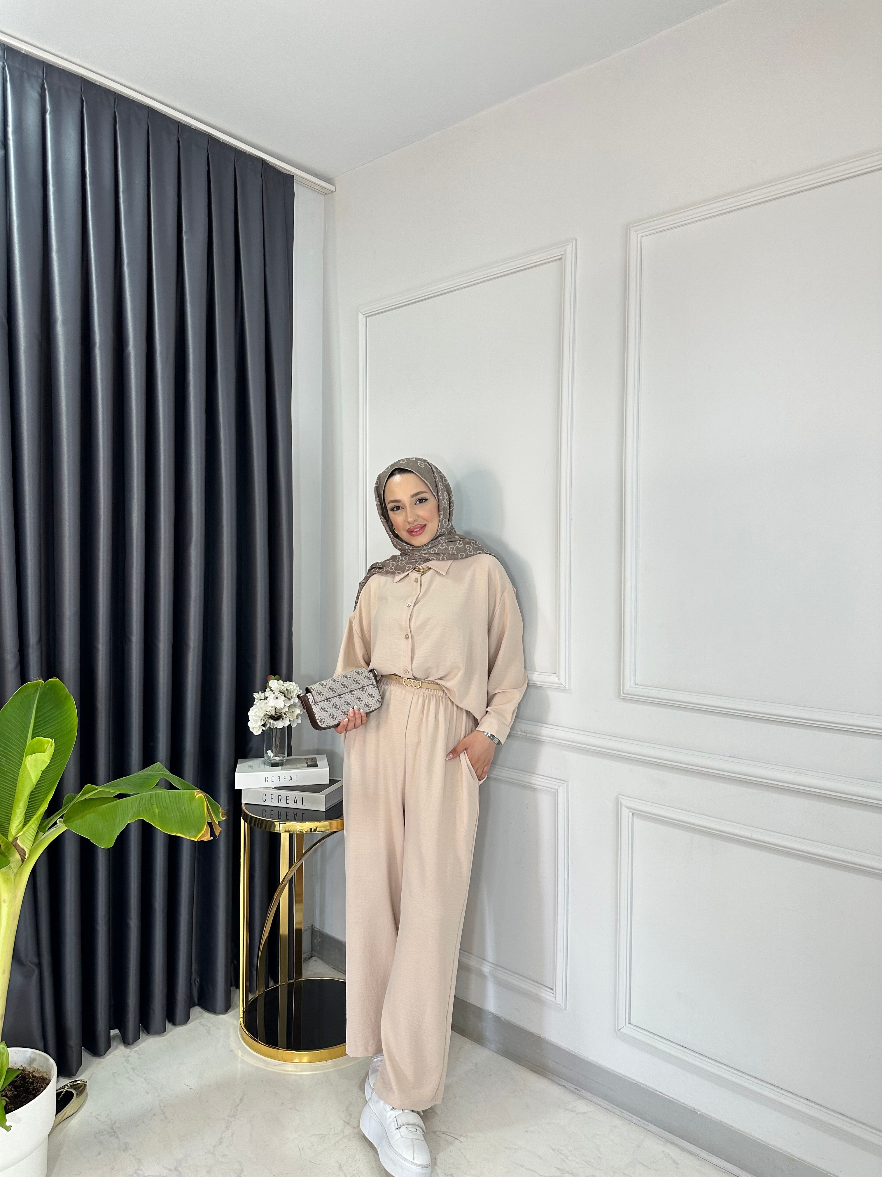 Mia Ayrobin Takım