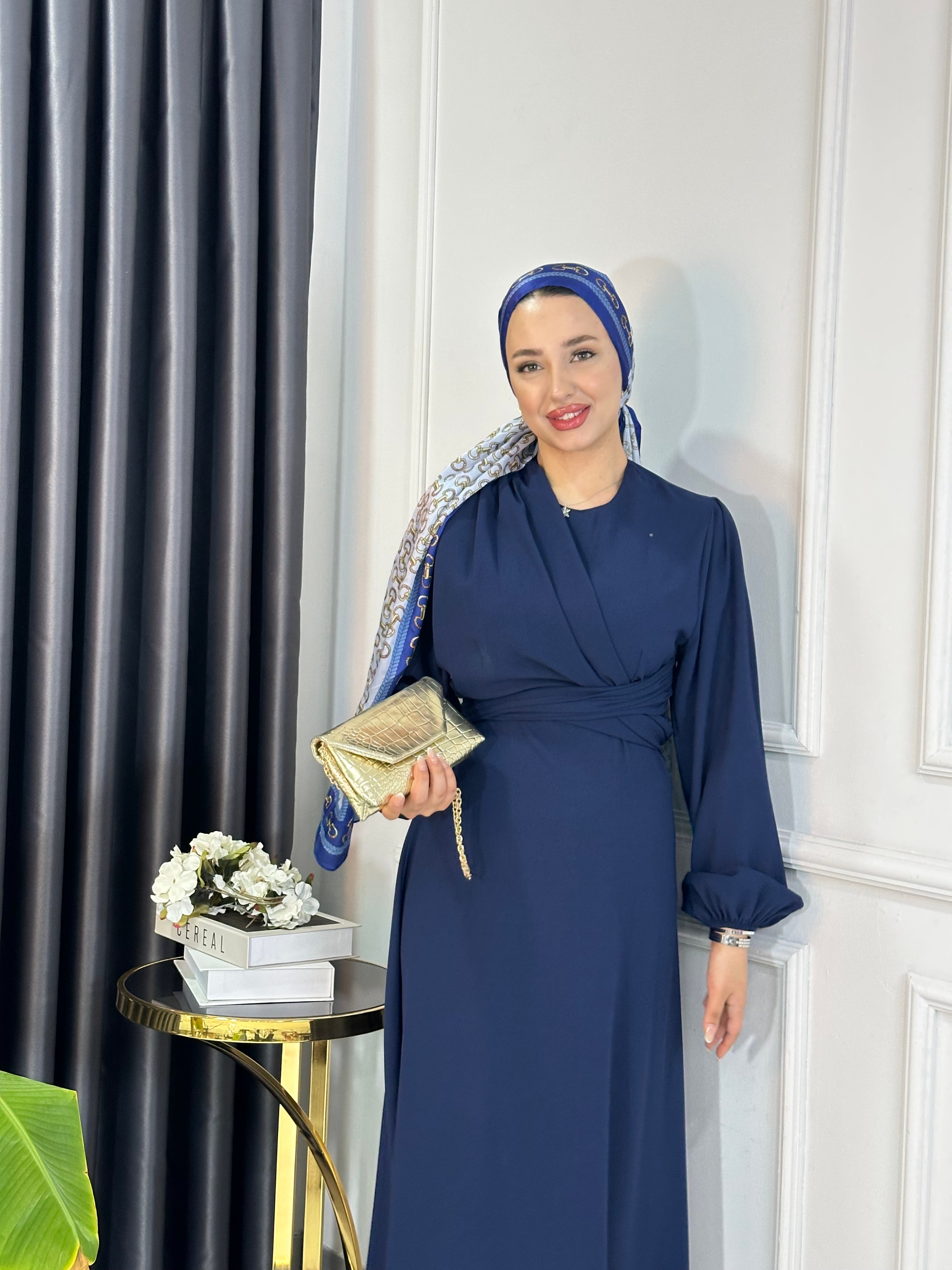 Sangu Bağlamalı Elbise