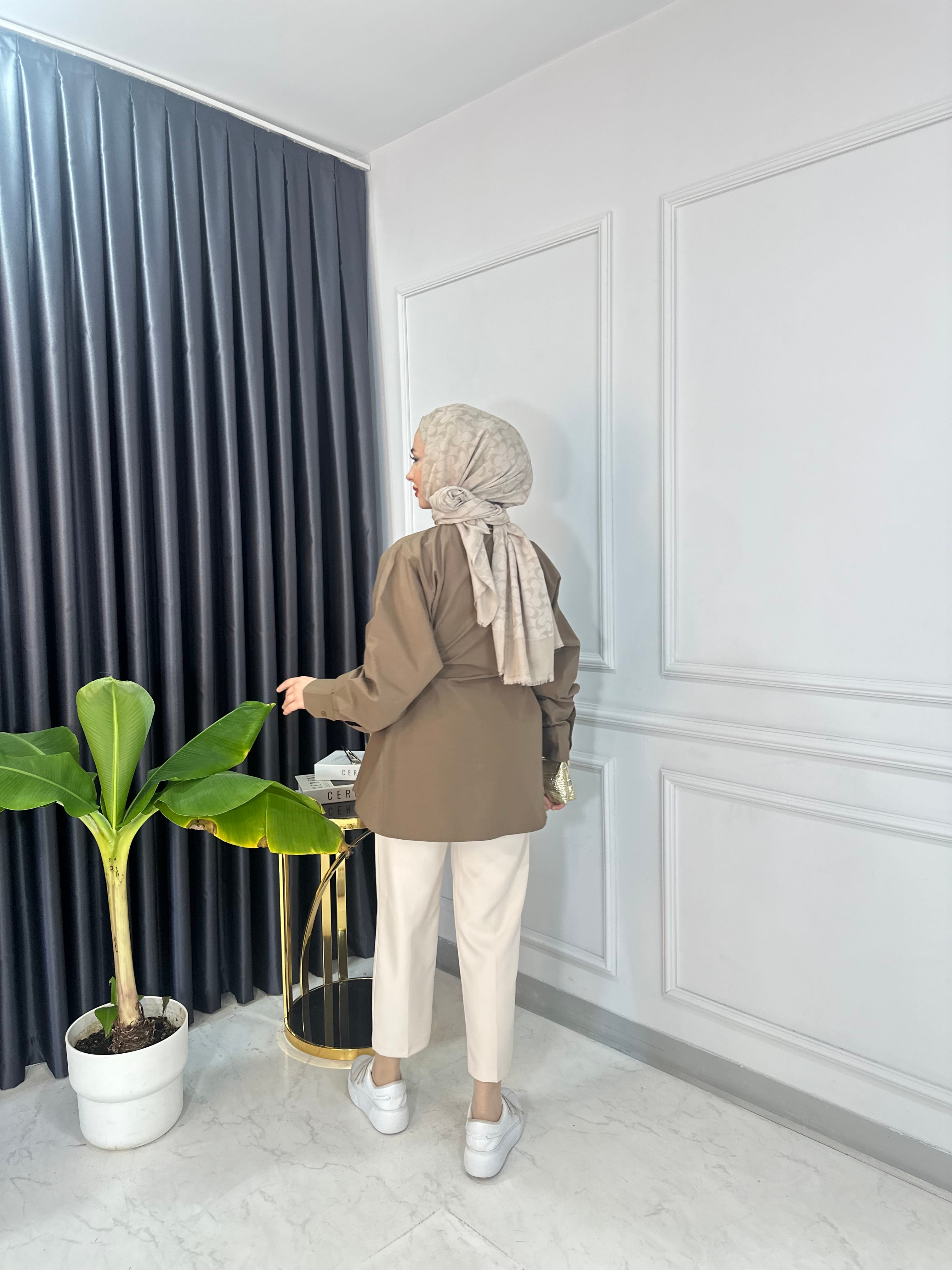 Yandan Bağlamalı Gömlek