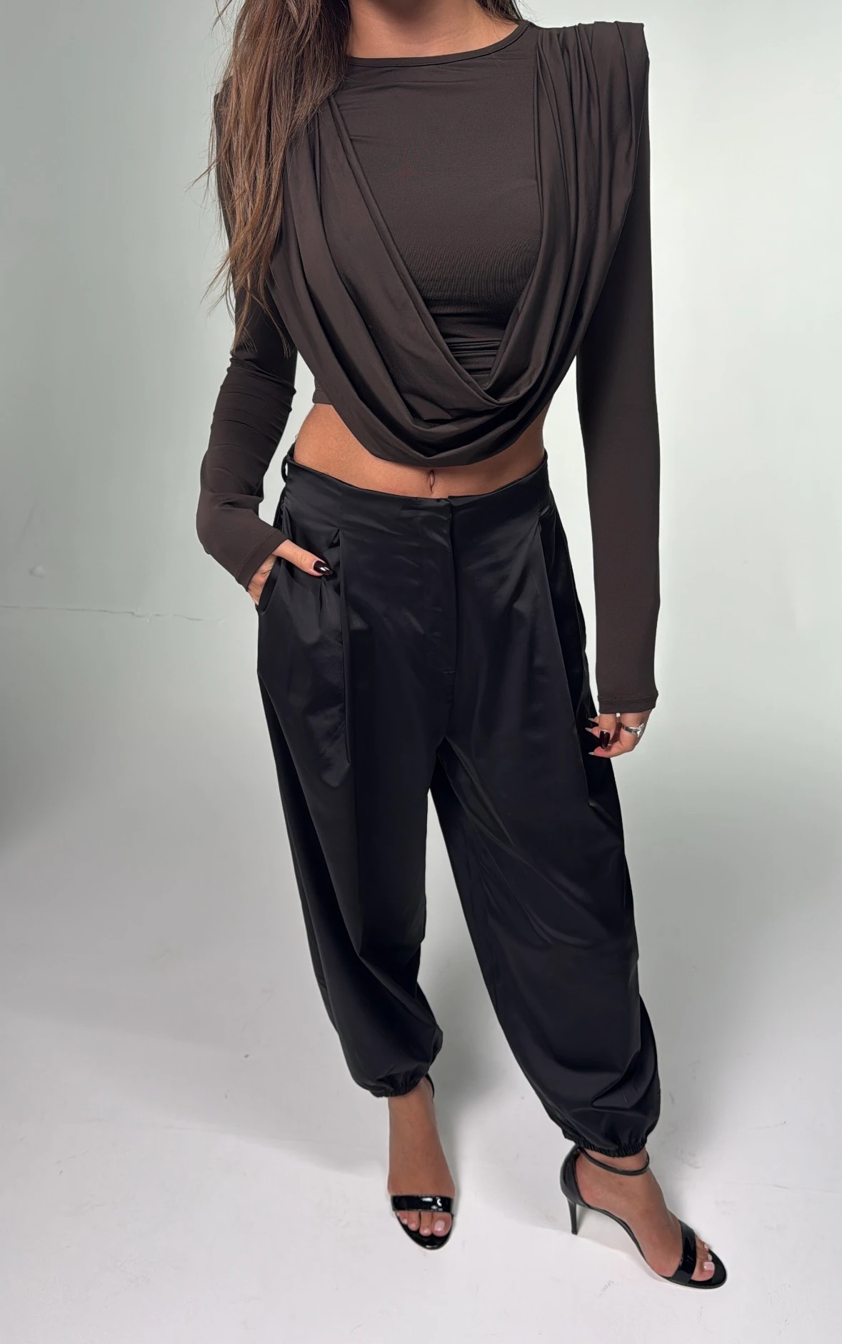 Kahve Vatkalı Tasarım Bluz