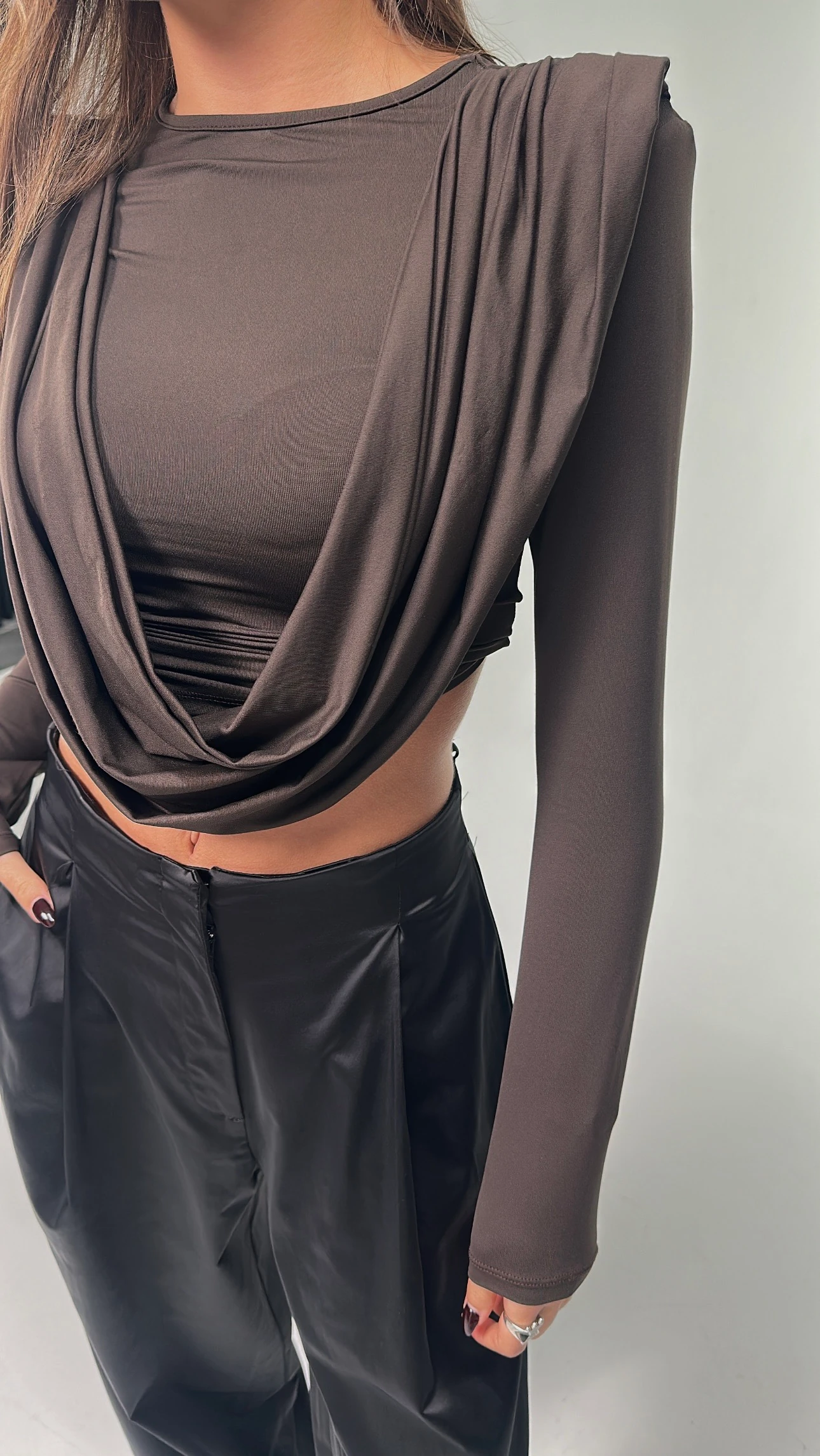 Kahve Vatkalı Tasarım Bluz