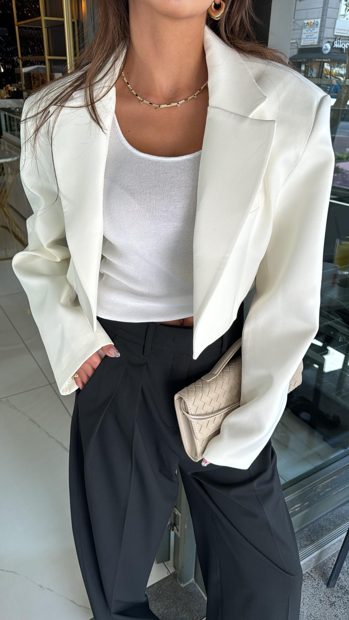 Premıum vatkalı kısa blazer ceket