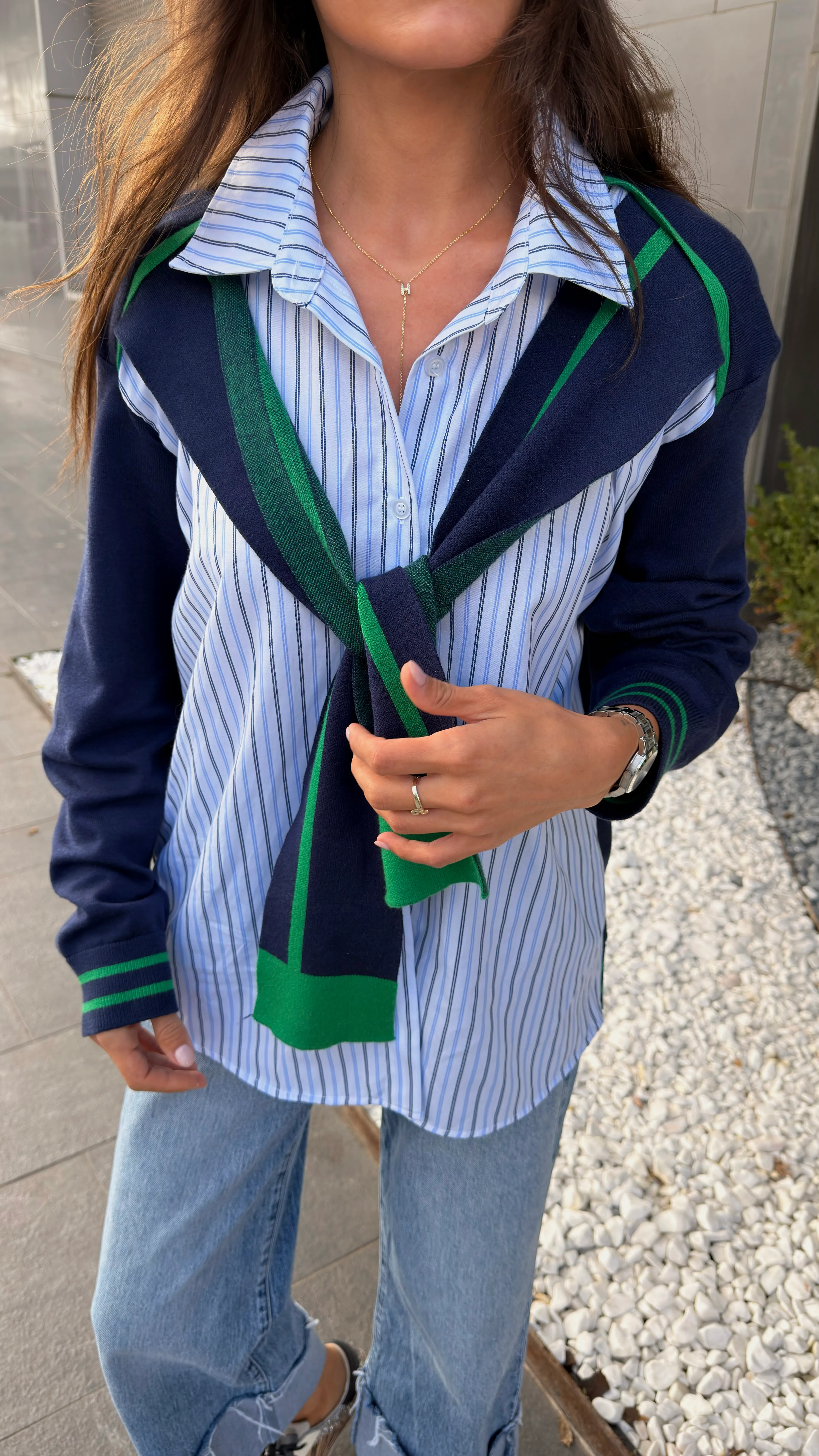 Gömlek Detaylı Kendinden Şallı Triko 