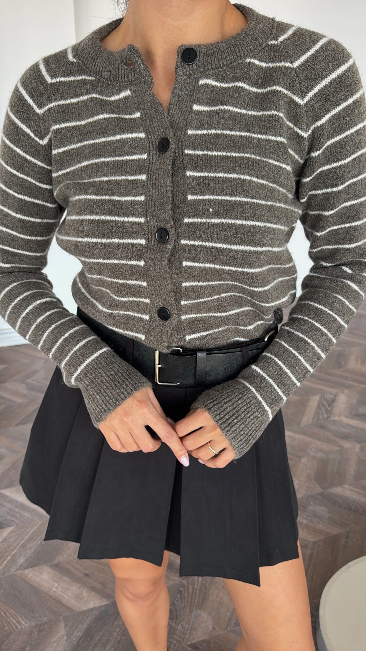 Çizgili Kahve Örgü Hırka