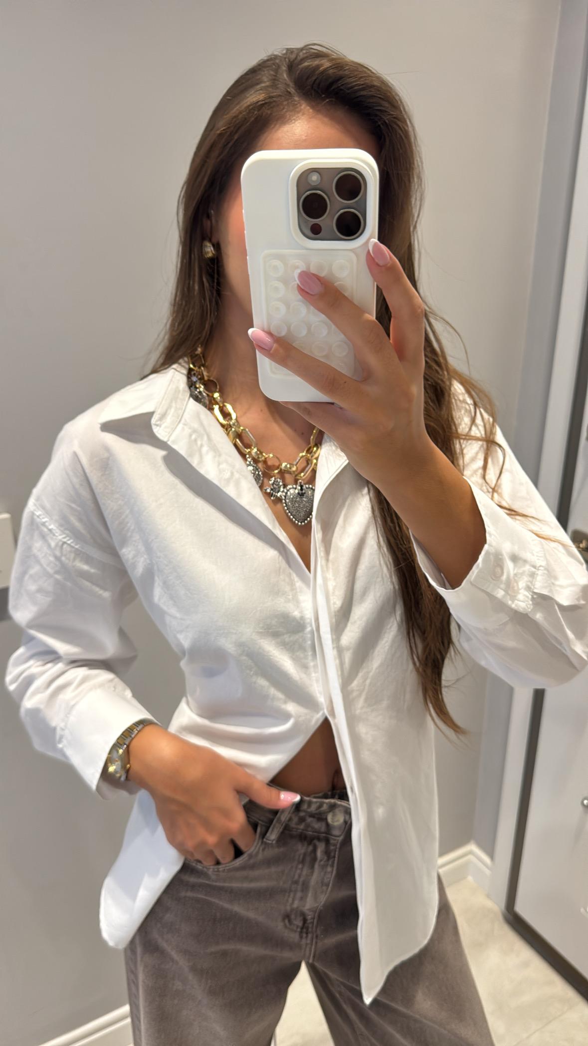 Kemer Detaylı Poplin Gömlek