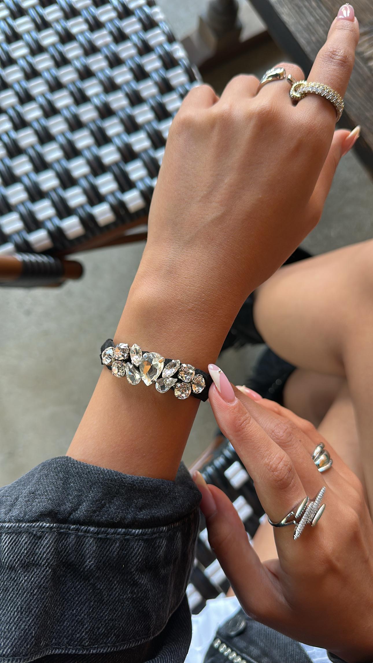 Tasarım Taşlı Örgü Bileklik