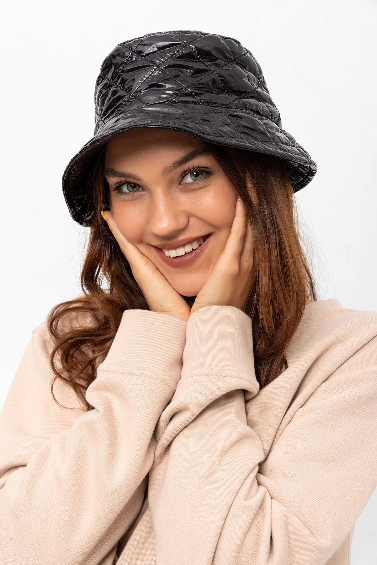 Parlak Bucket Şapka