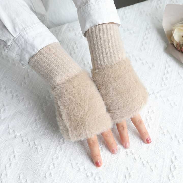 Vizon Peluş Kesik Eldiven