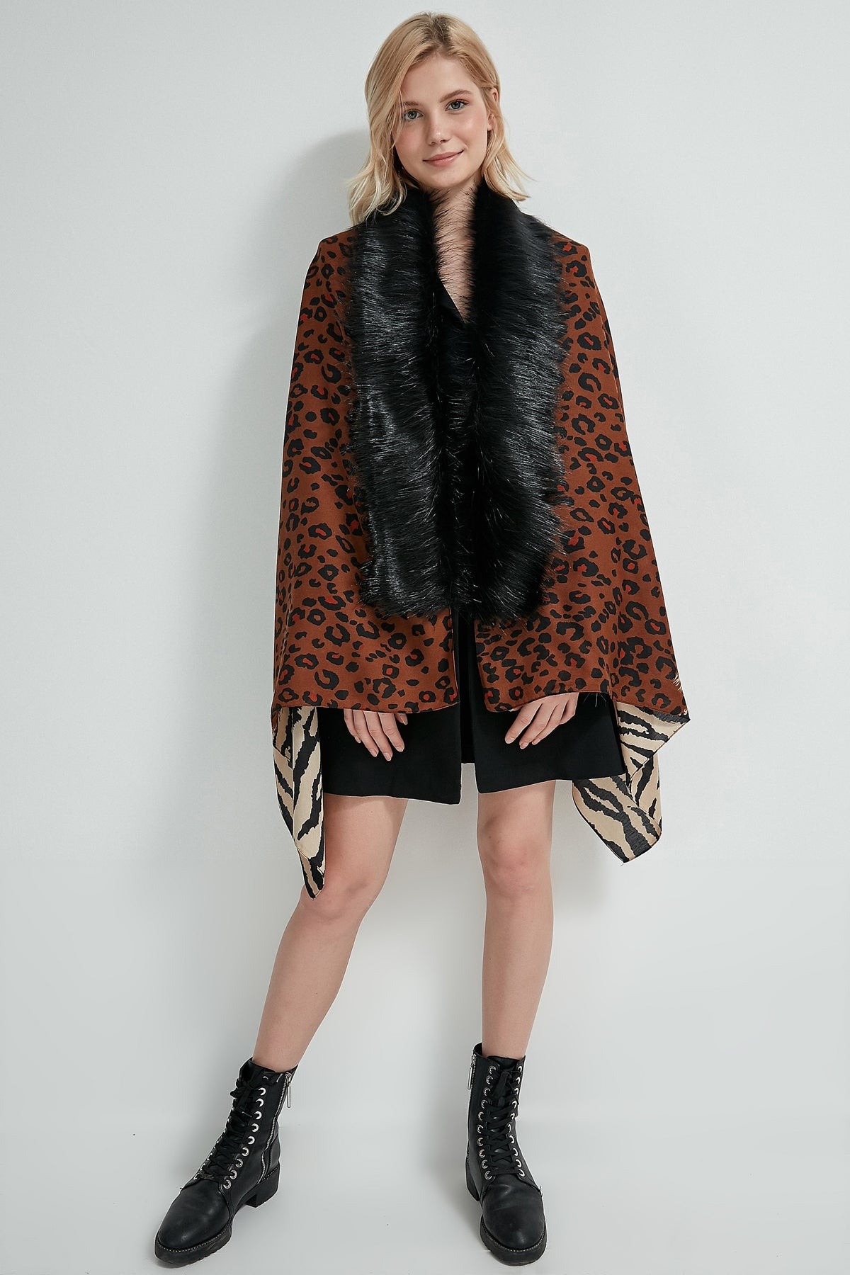 Leopar Zebra Desenli Kahverengi Panço Şal