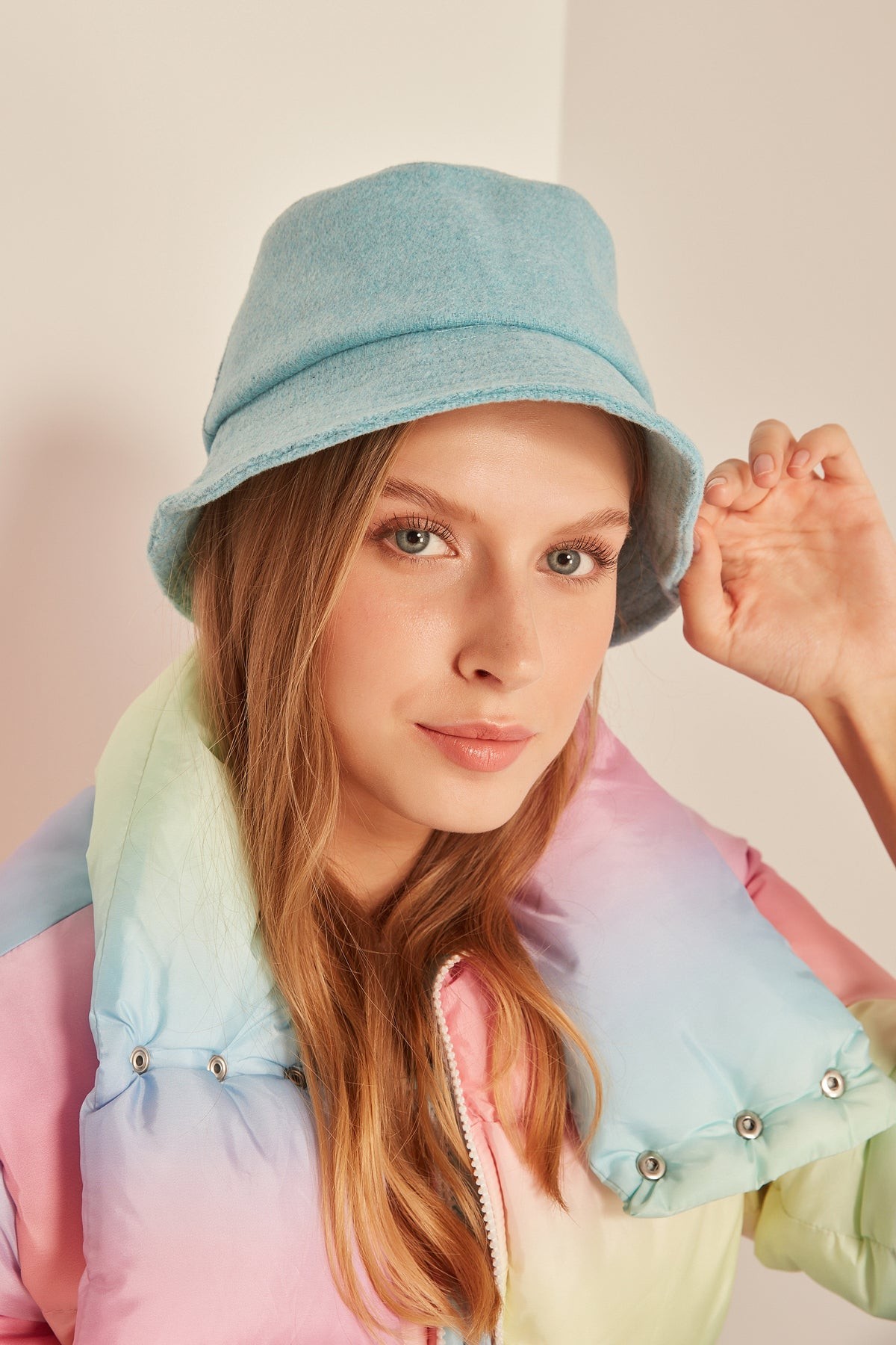 Unisex Kaşe Bucket Şapka Modeli