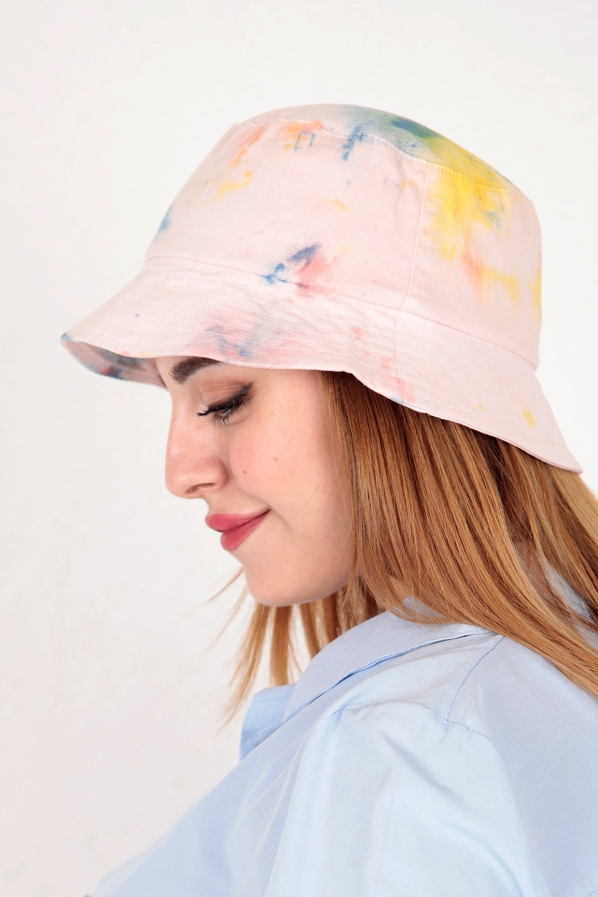 Batik Desenli Pembe Bucket Şapka