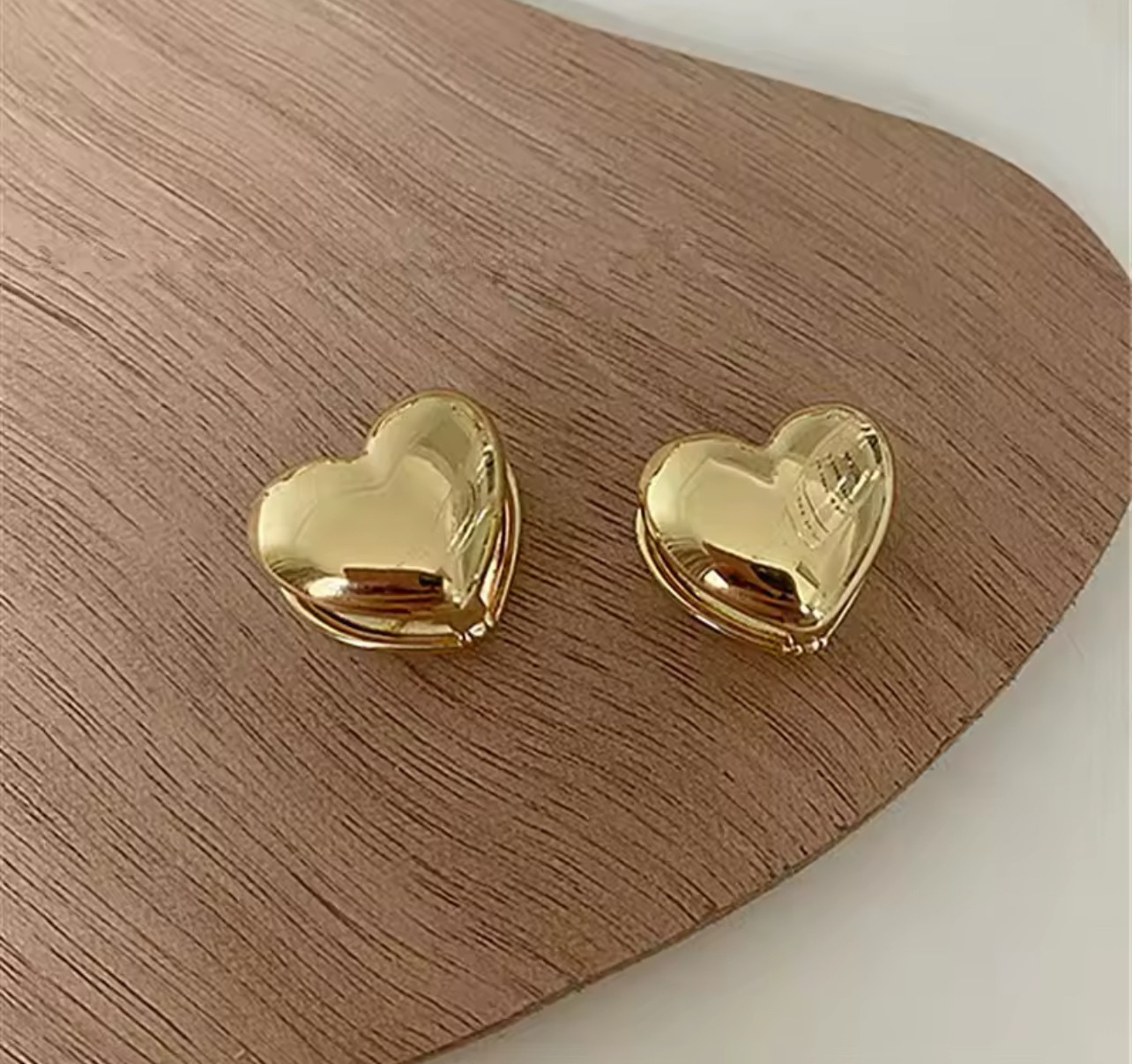Gold Renk Çift Taraf Kalp Küpe