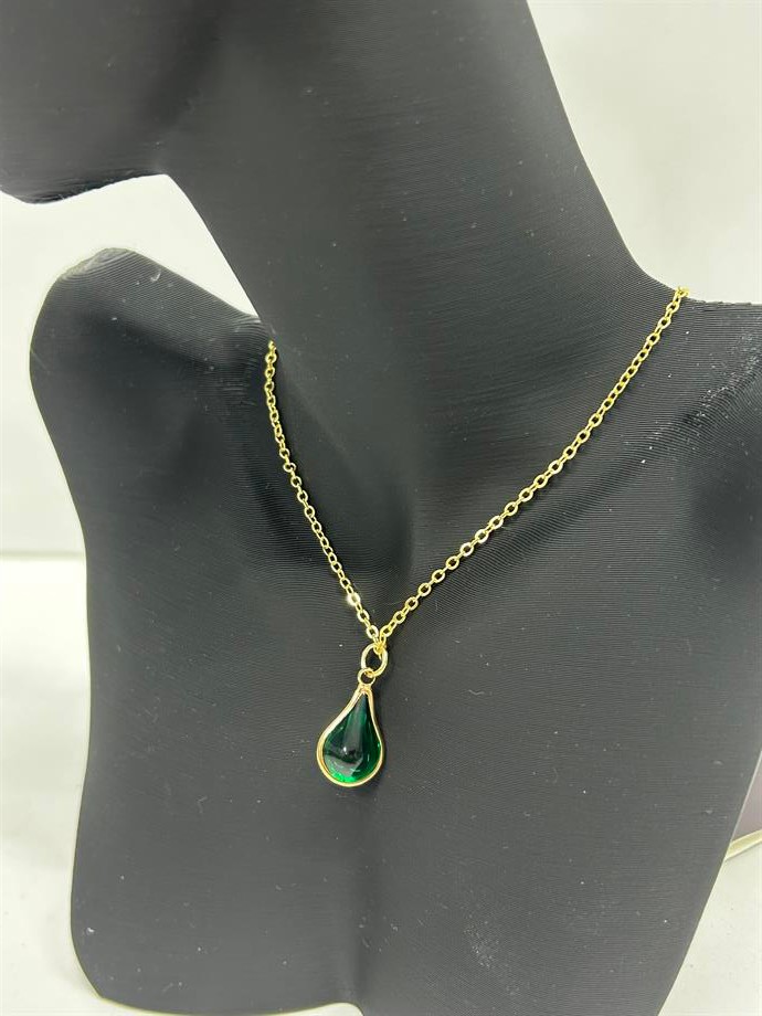 Emerald green drop necklace