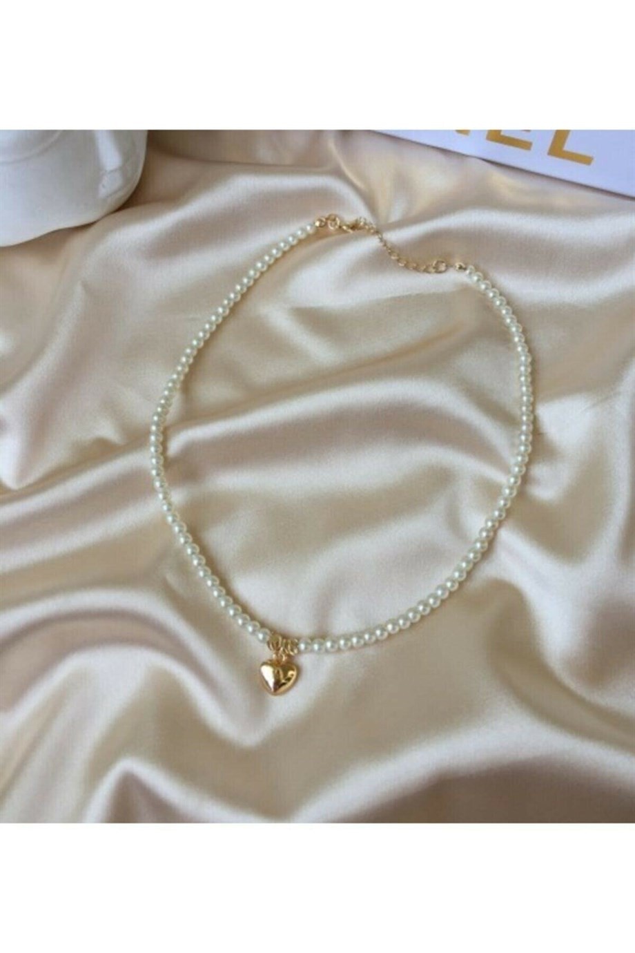 Female pearl gold plated heart love necklace
