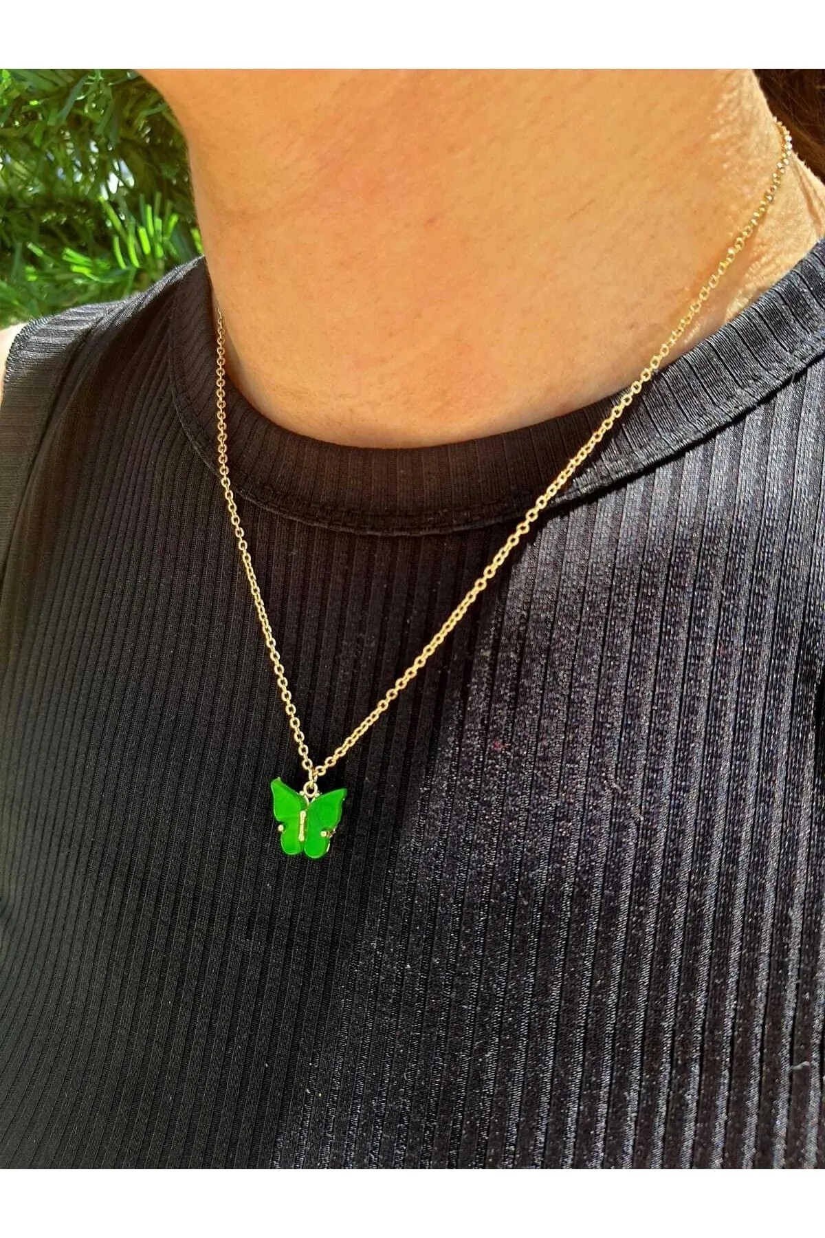 Butterfly necklace - green