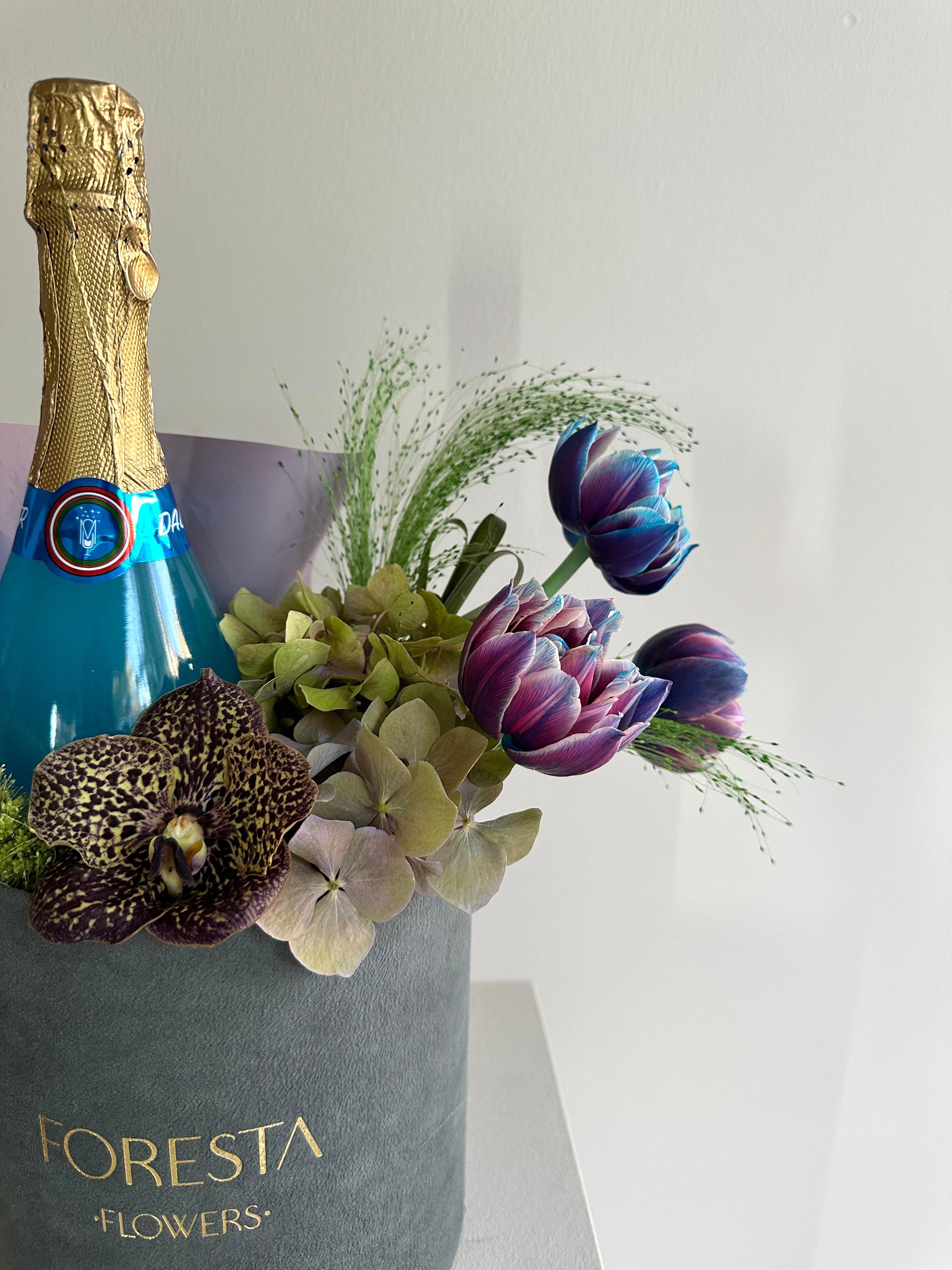 Blue Champagne