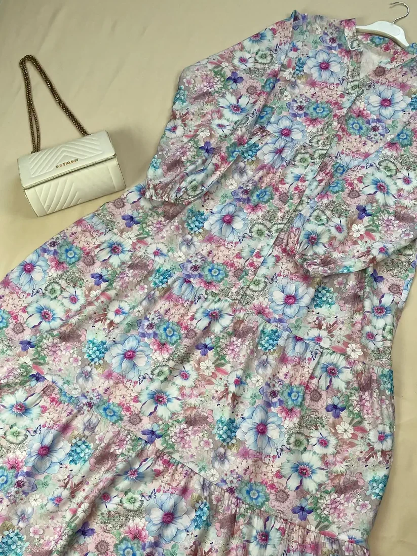 Çiçek Desenli  Tesettür Elbise