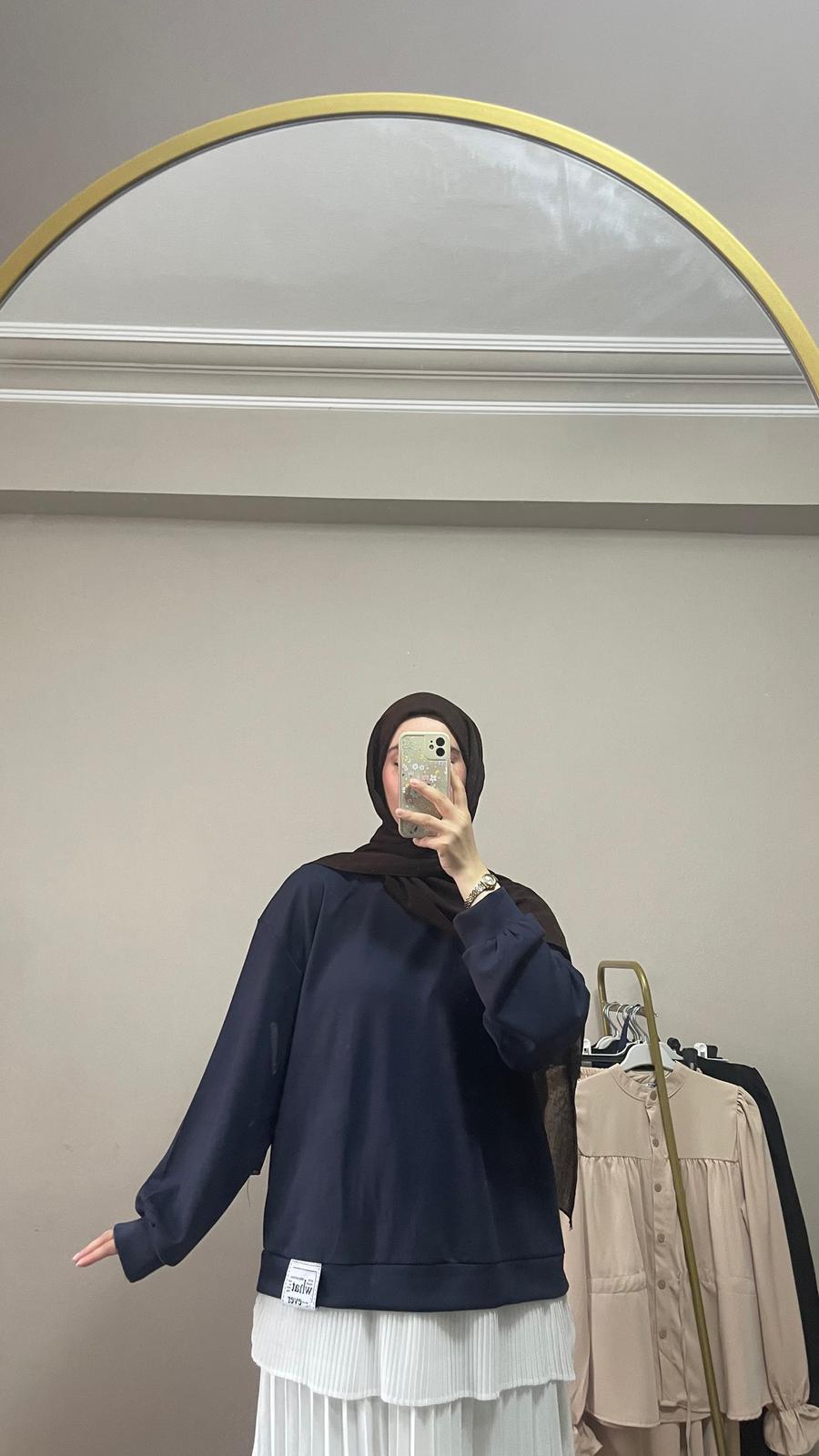 Lacivert Armalı Tunik – Pileli Etek Detaylı