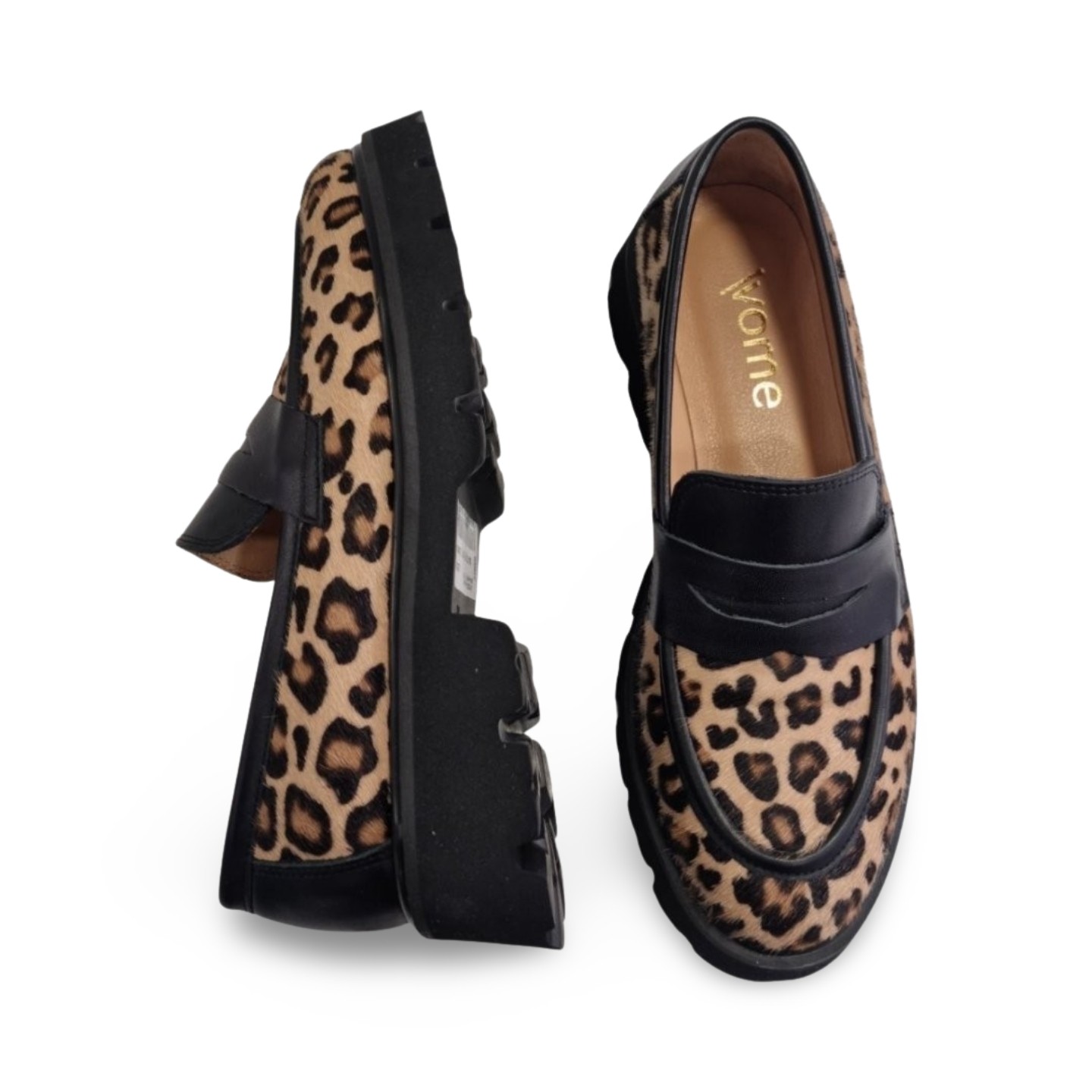   loafer leopar