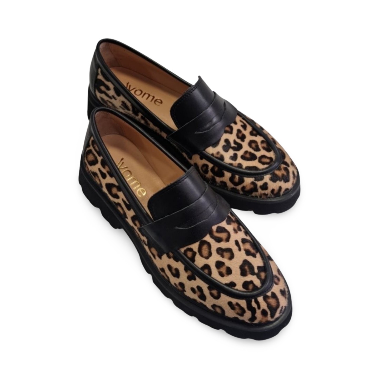   loafer leopar