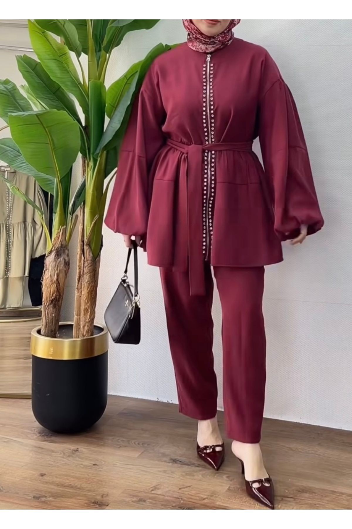 Bordo Taşlı Takım