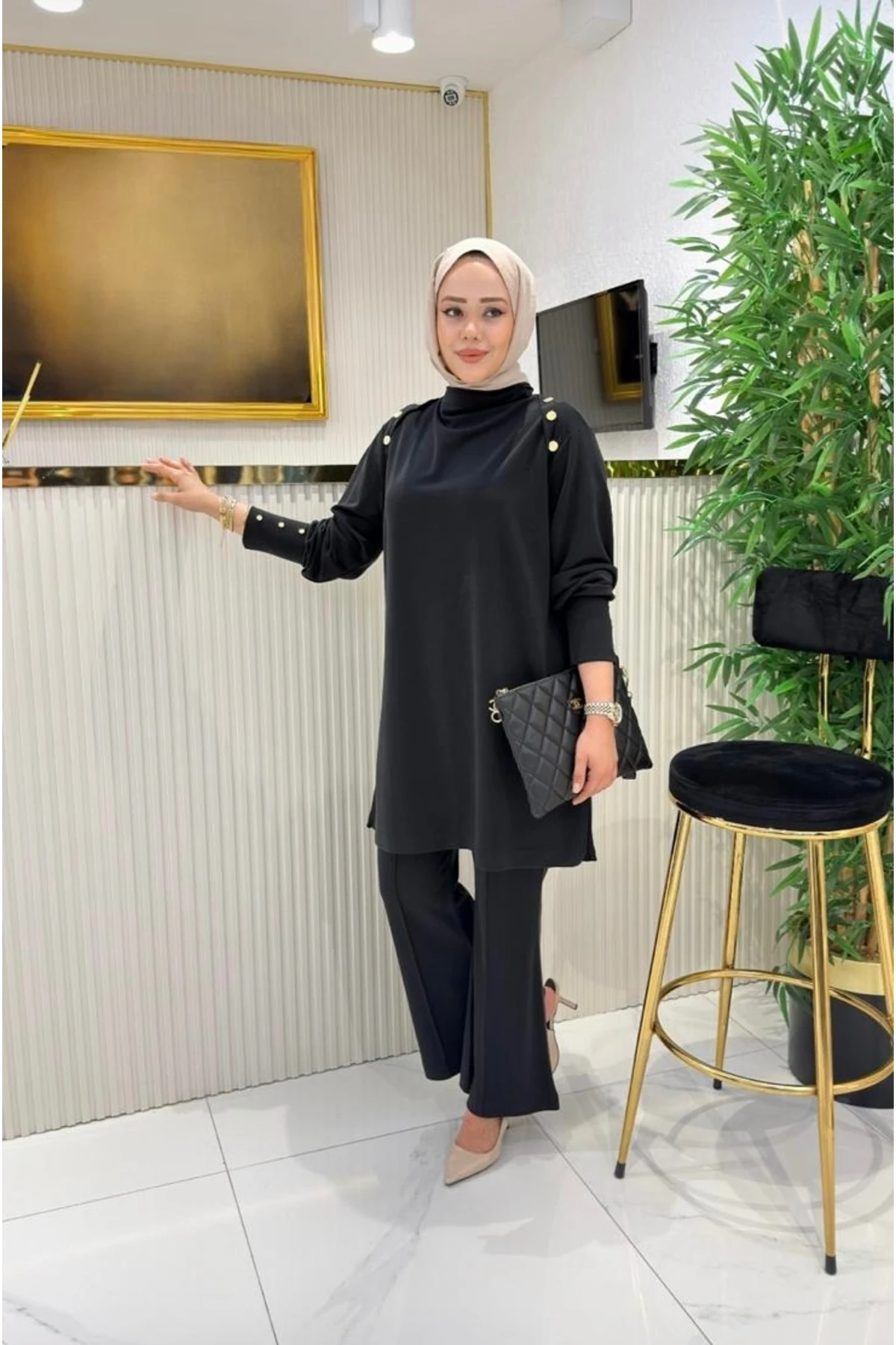 Emsabutik Omzu Biyeli Alt Üst Takım