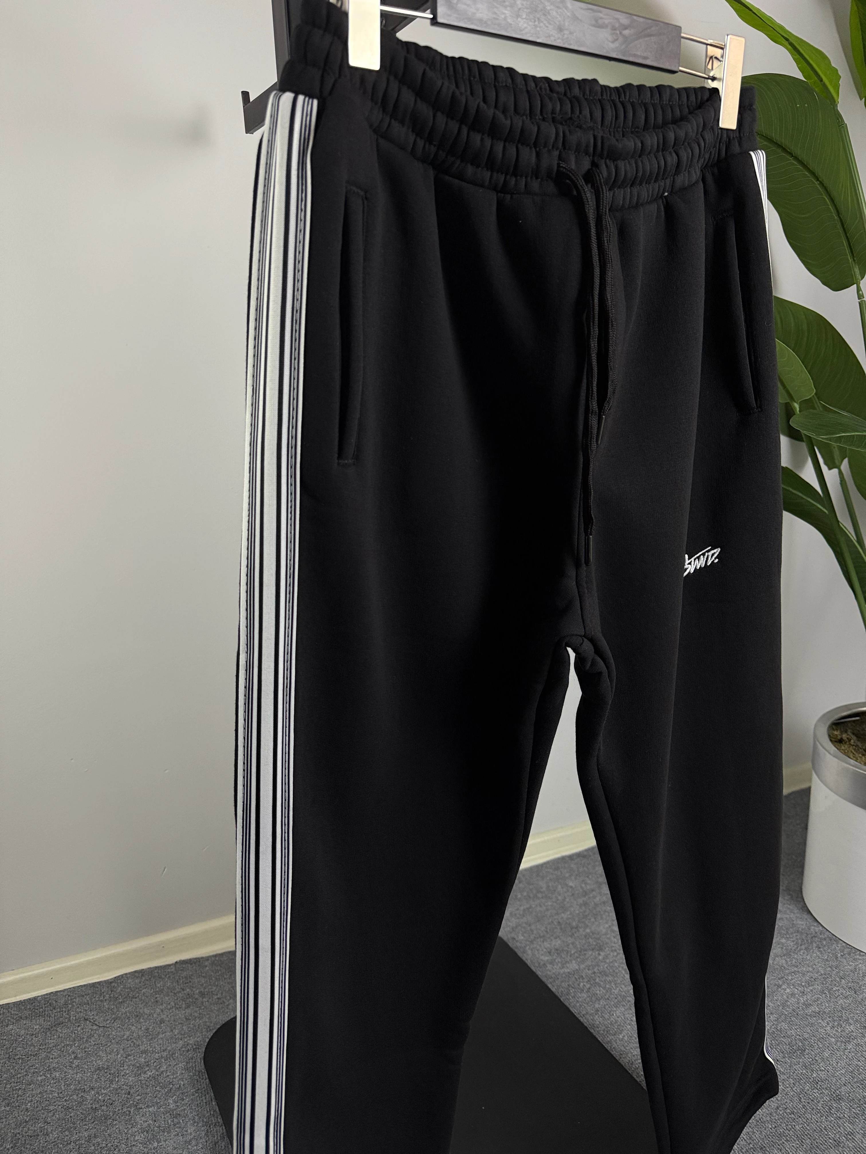 Baggy Eşofman Yanları Şeritli Üçiplik Şardonlu