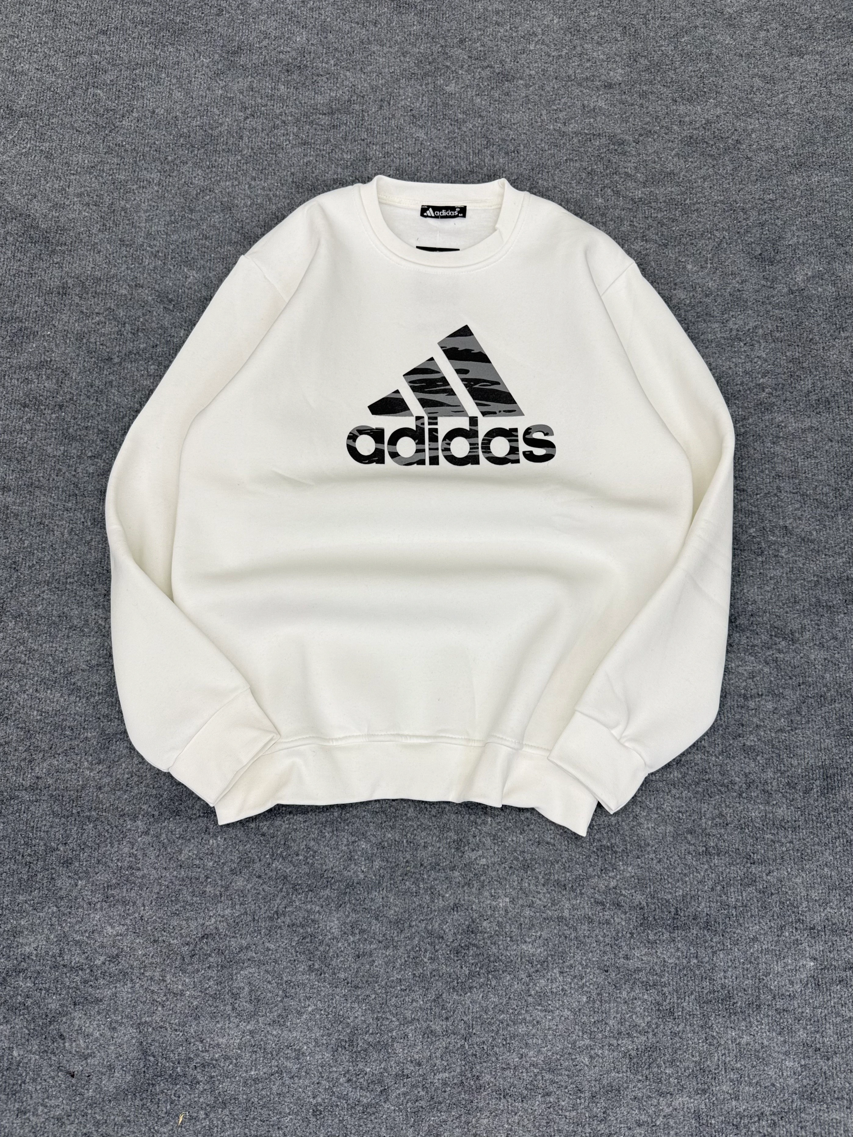 Piramit Baskı Üçiplik Şardonlu Erkek Sweat