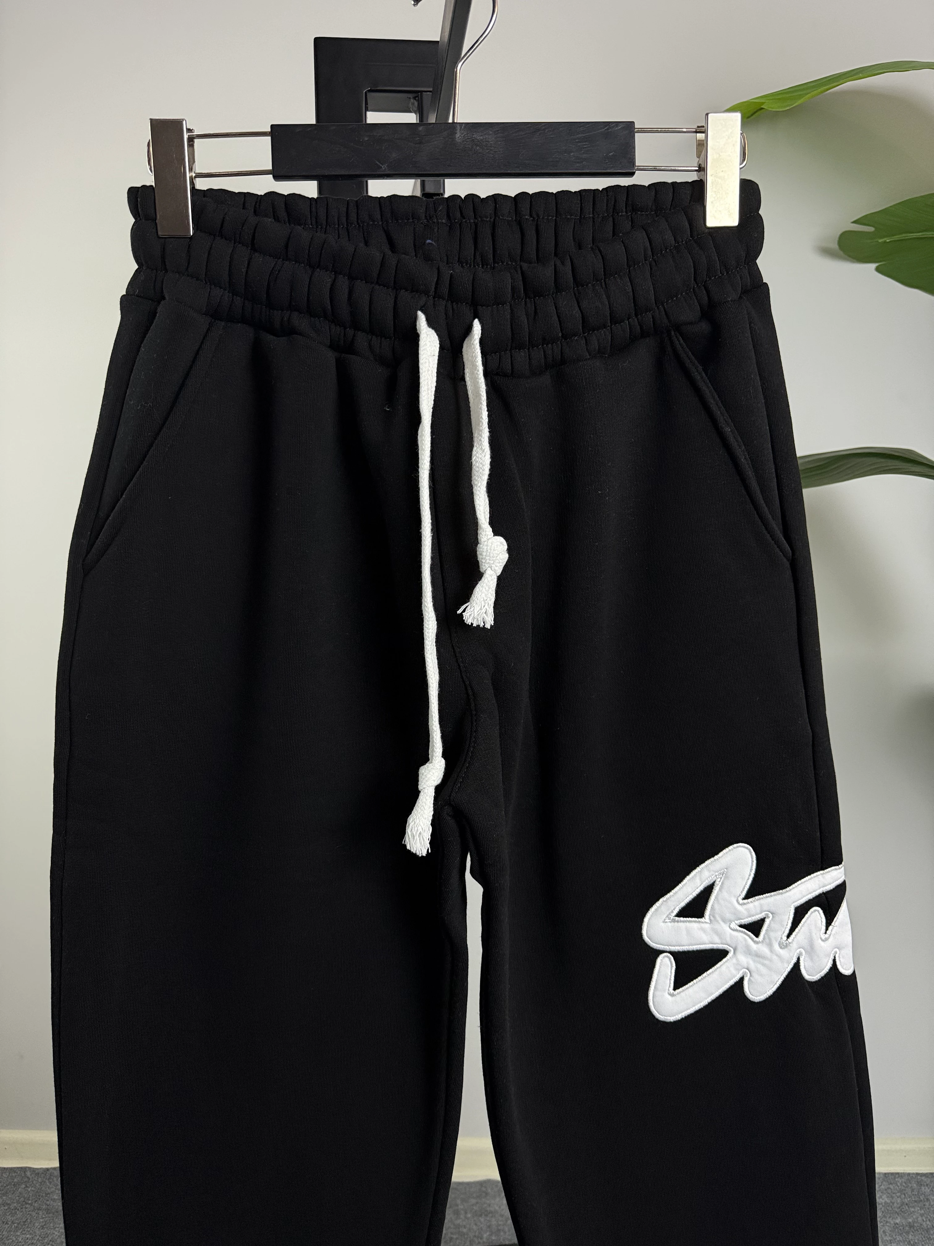 Baggy Eşofman Nakış İşleme Üçiplik Şardonlu Siyah