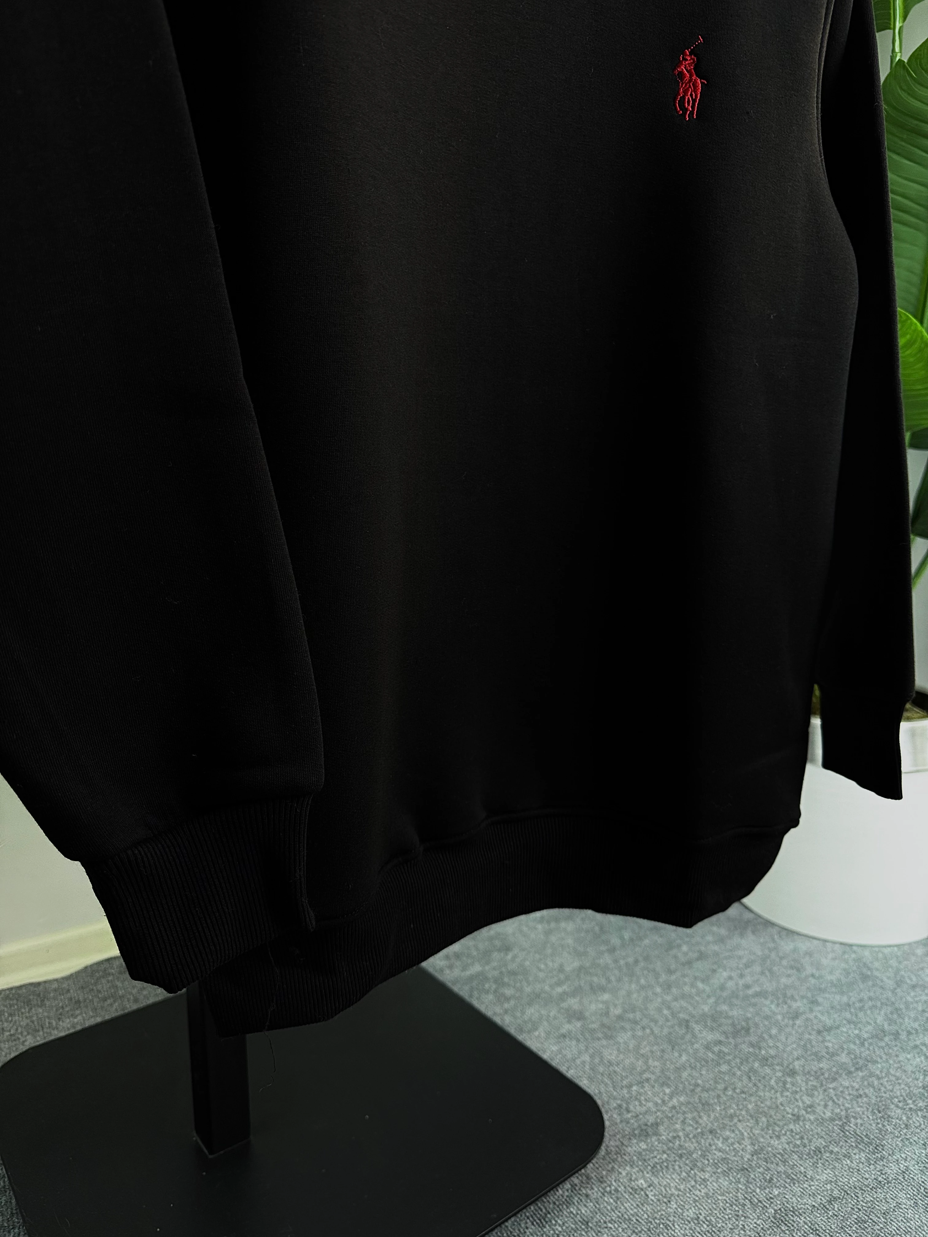 PL Nakışlı Siyah Üçiplik Şardonlu Erkek Sweat