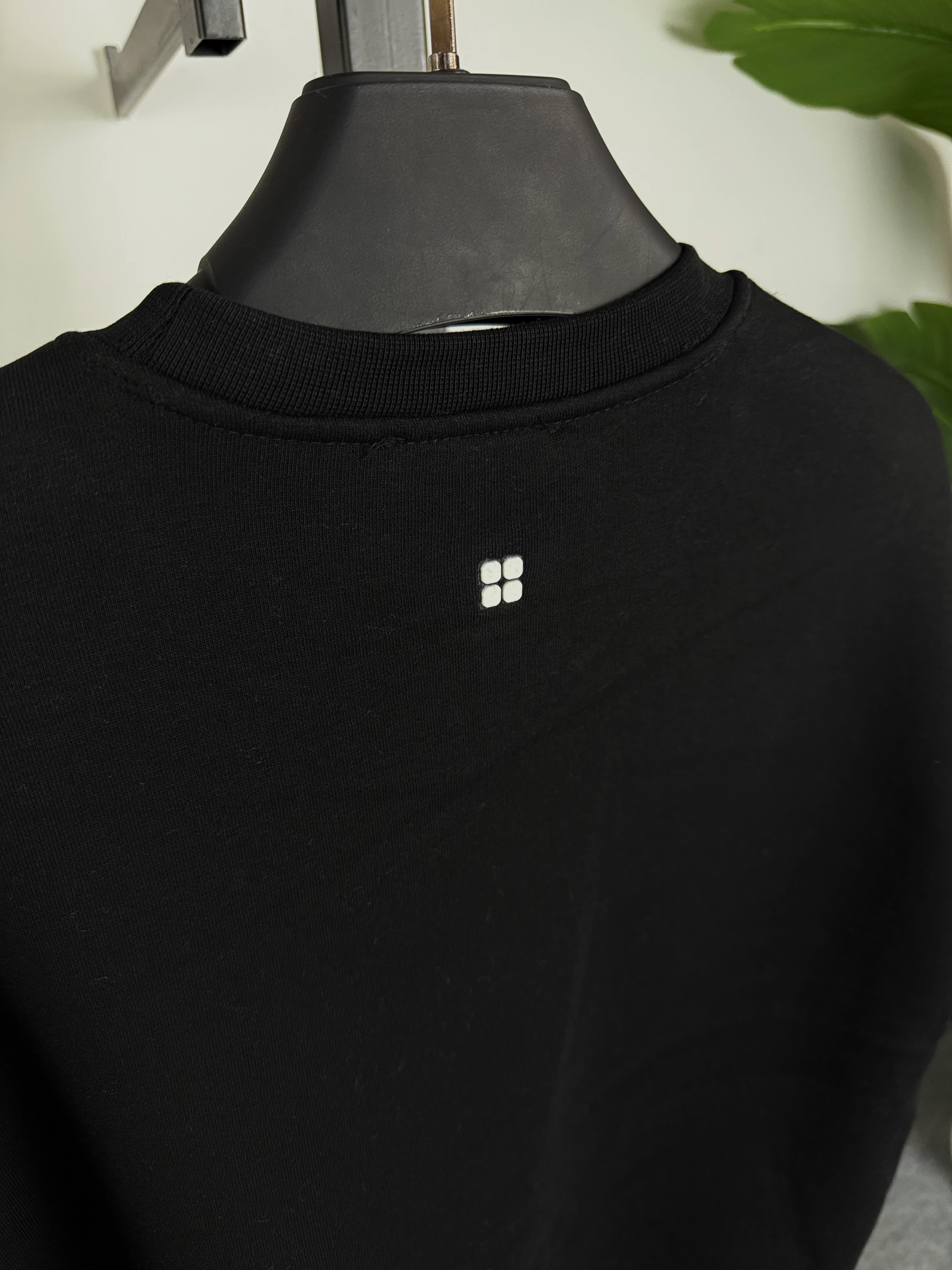 AVV Enjeksiyon Baskı Oversize Sweat Üçiplik Şardonlu Siyah Renk