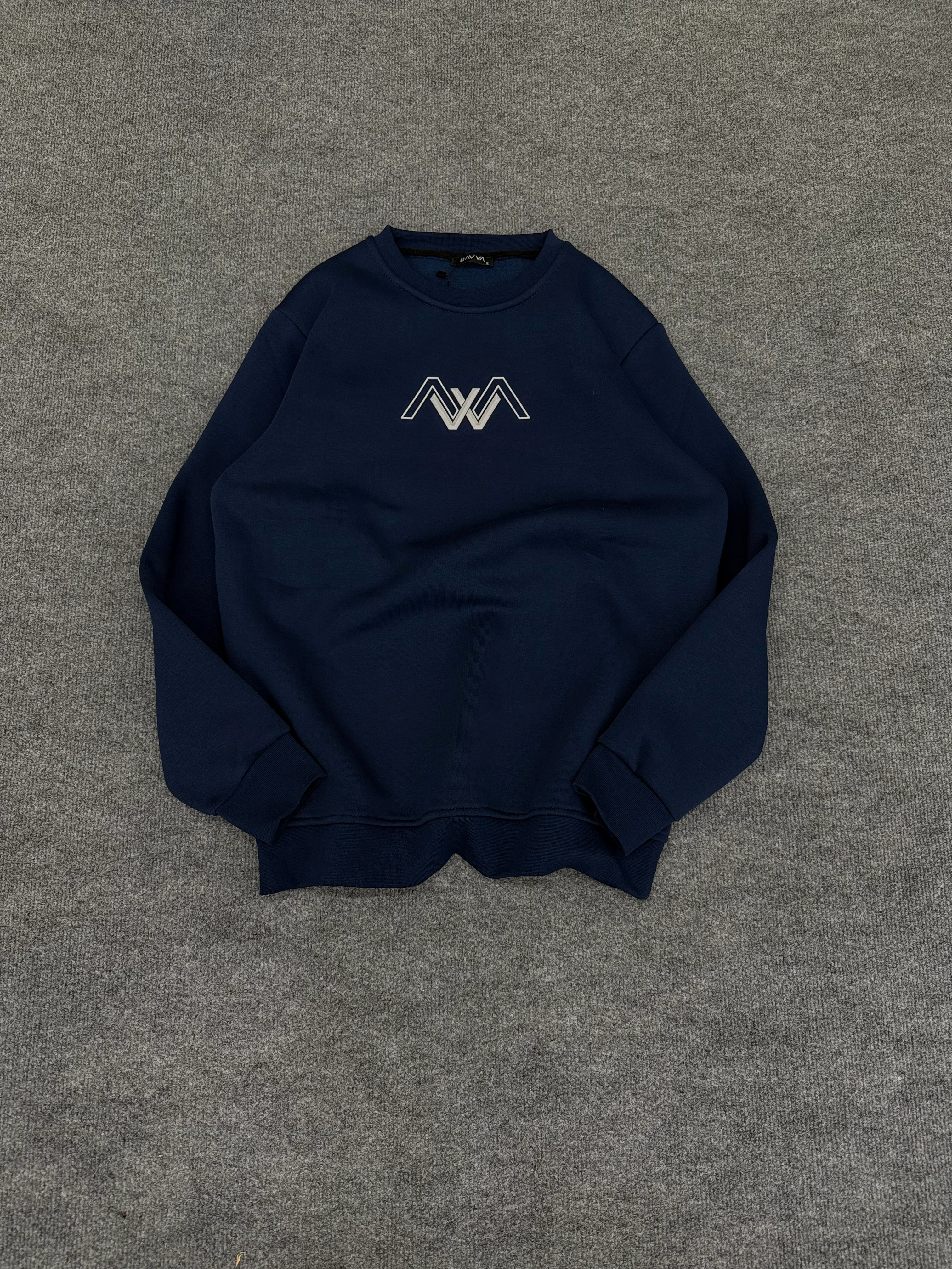 V Kabartma Enjeksiyon Baskı Üçiplik Şardonlu Erkek Sweat