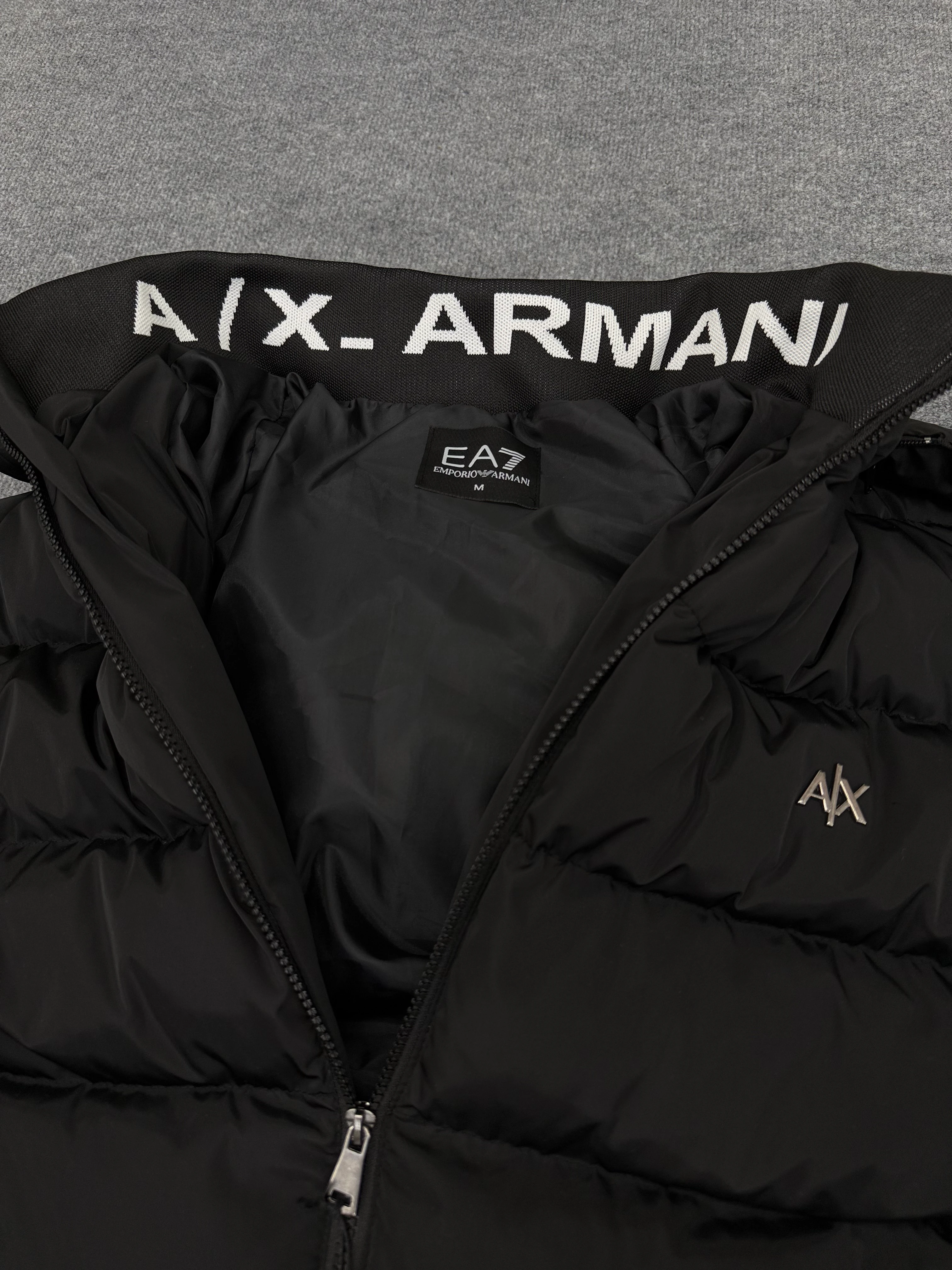 Şişme Mont Metal Aksesuarlı Ense Baskı Detay Premium