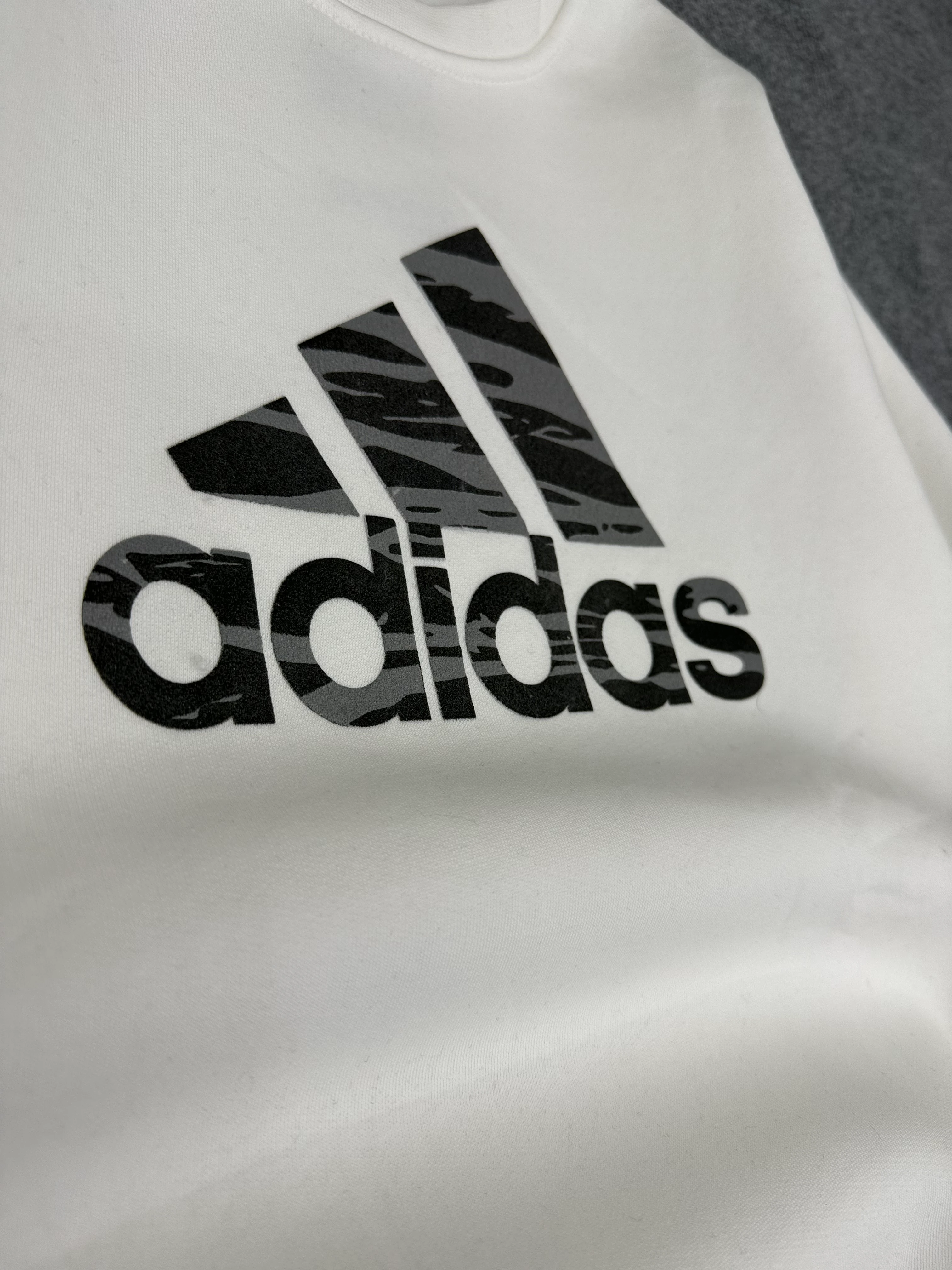 Piramit Baskı Üçiplik Şardonlu Erkek Sweat