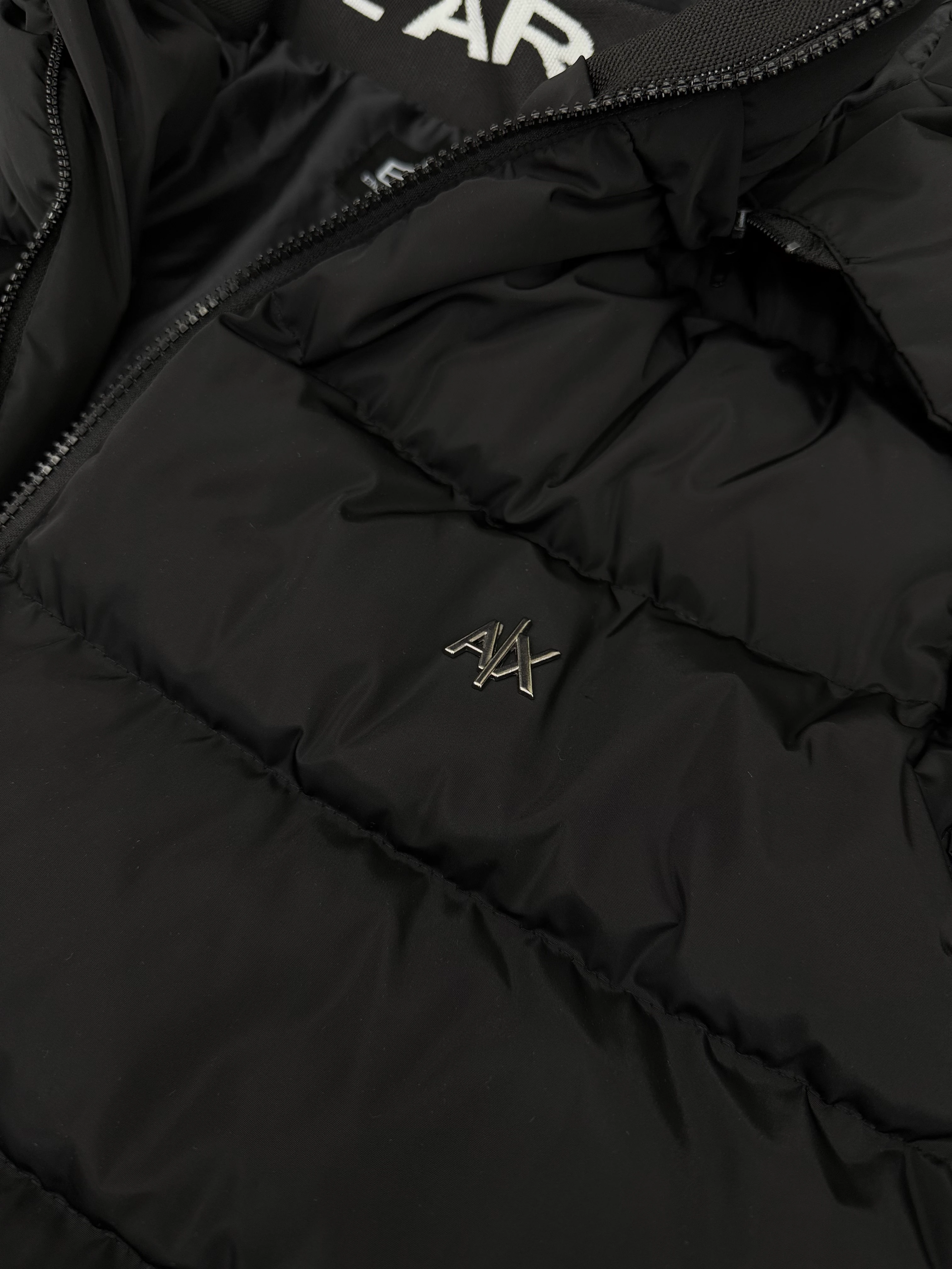 Şişme Mont Metal Aksesuarlı Ense Baskı Detay Premium