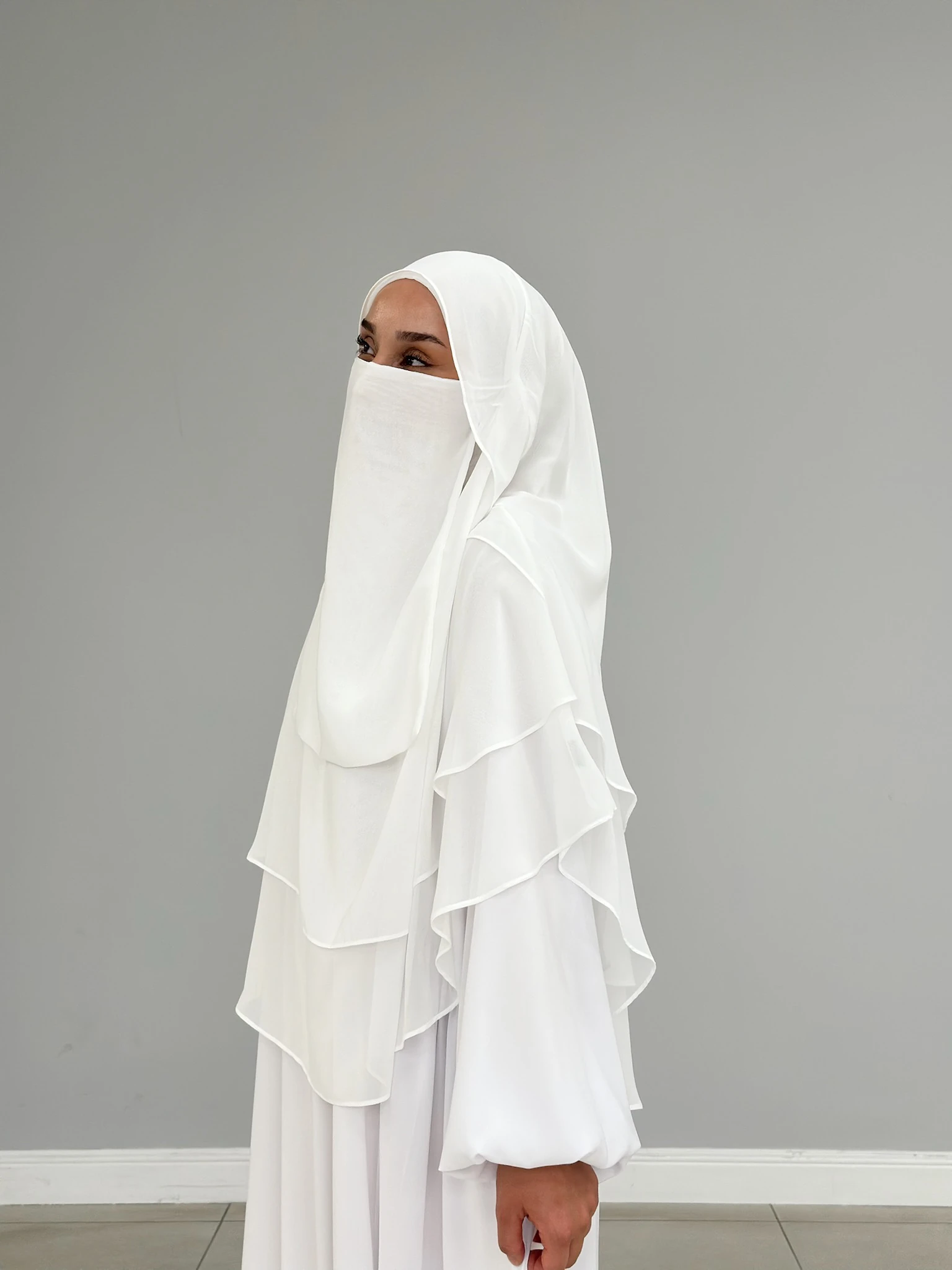 GÖLGELİ ŞİFON SUFLE ORTA BEYAZ